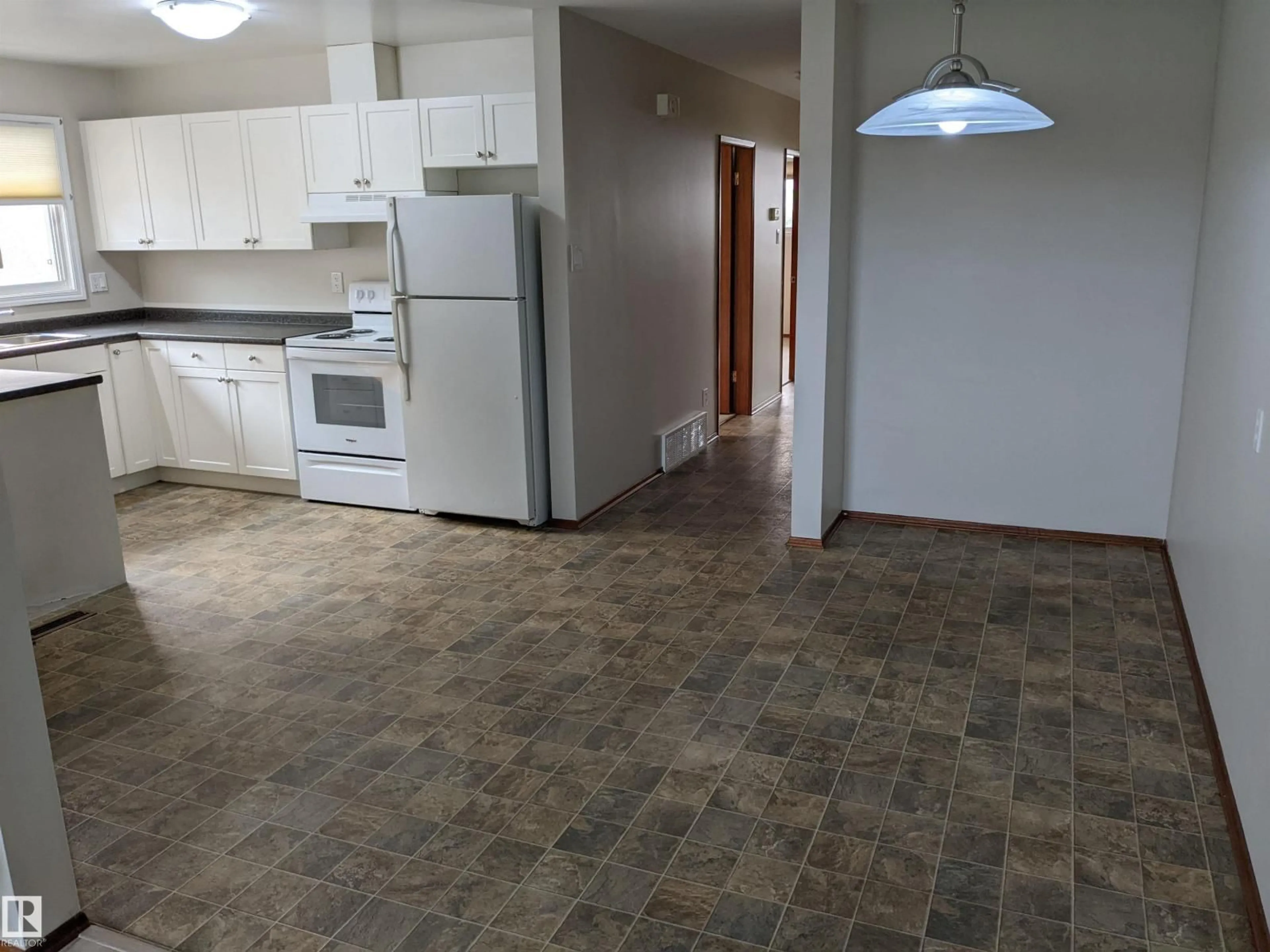 Unknown for 8315 69 AV, Edmonton Alberta T6C0A1