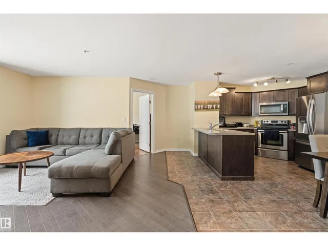 3105-901 16 ST, Cold Lake 5