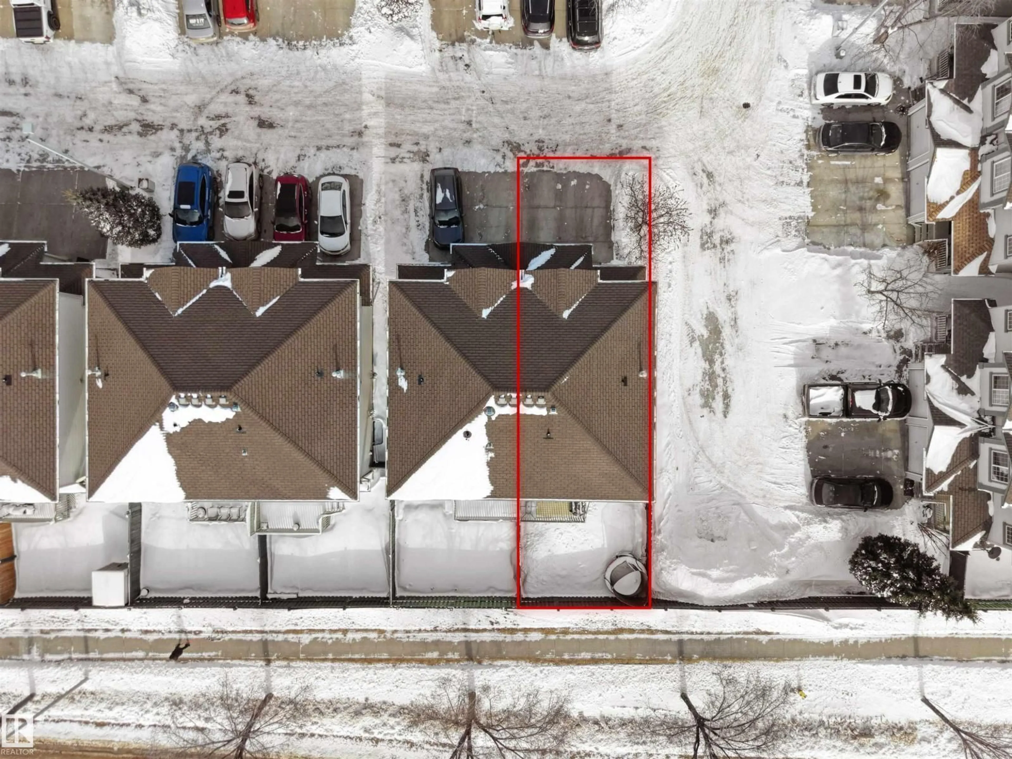 A pic from outside/outdoor area/front of a property/back of a property/a pic from drone, street for 2004 - 48 GRANTHAM CT, Edmonton Alberta T5T6R9