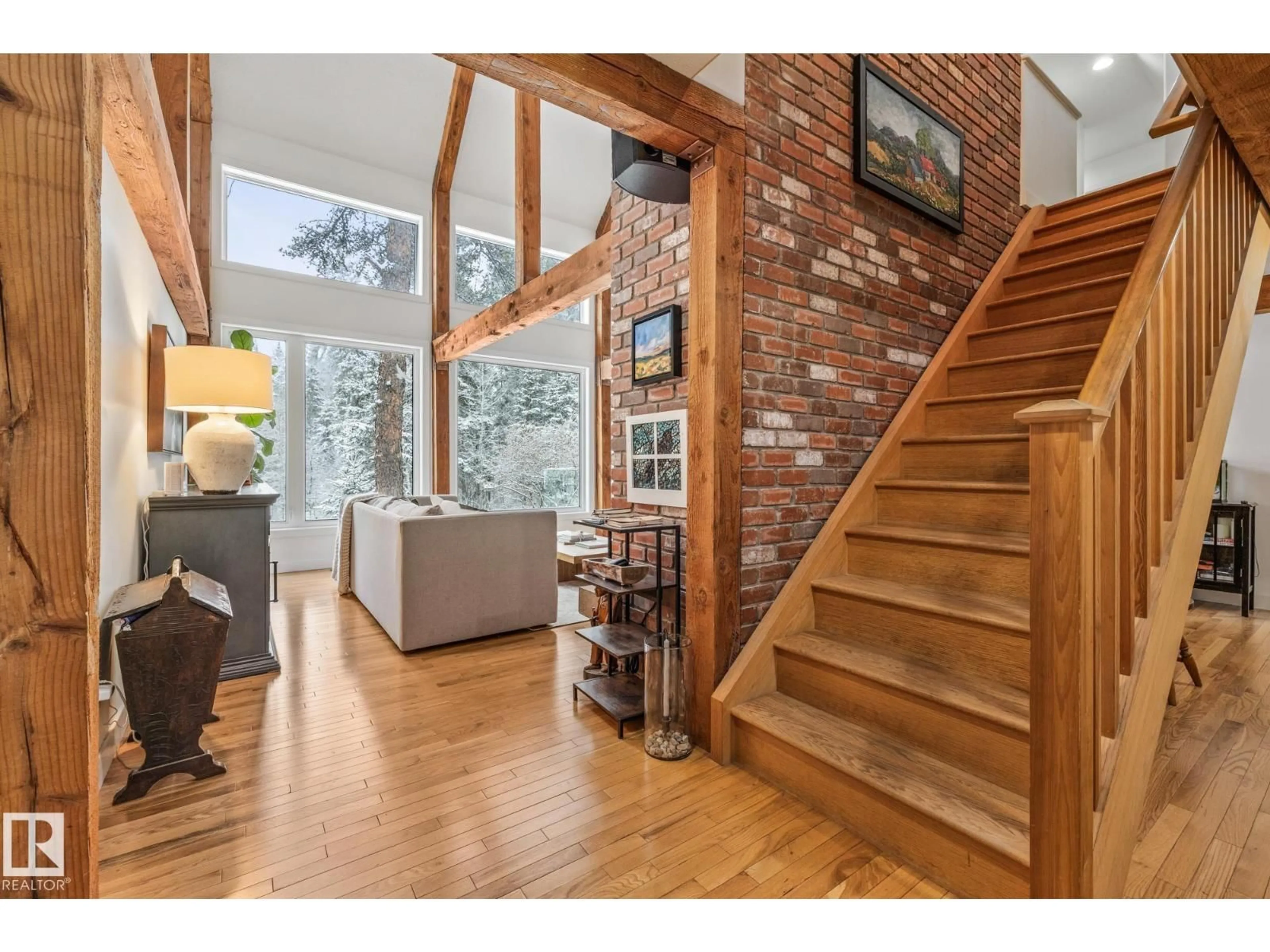 Indoor entryway for #3 - 26204 TWP ROAD 512, Rural Parkland County Alberta T7Y1C5