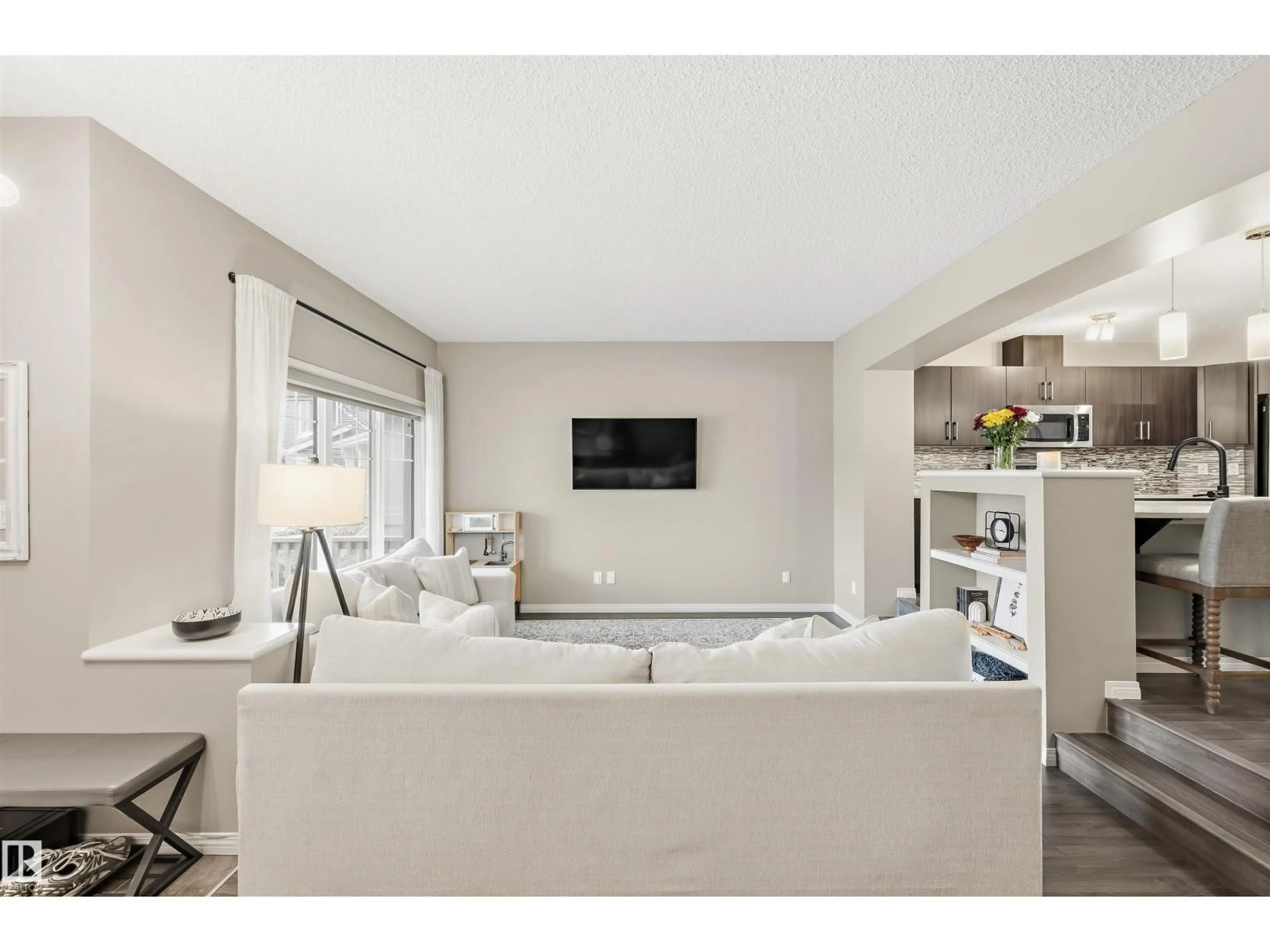 Contemporary bathroom, ceramic/tile floor for 3229 CHERRY CR, Edmonton Alberta T6X1Y5