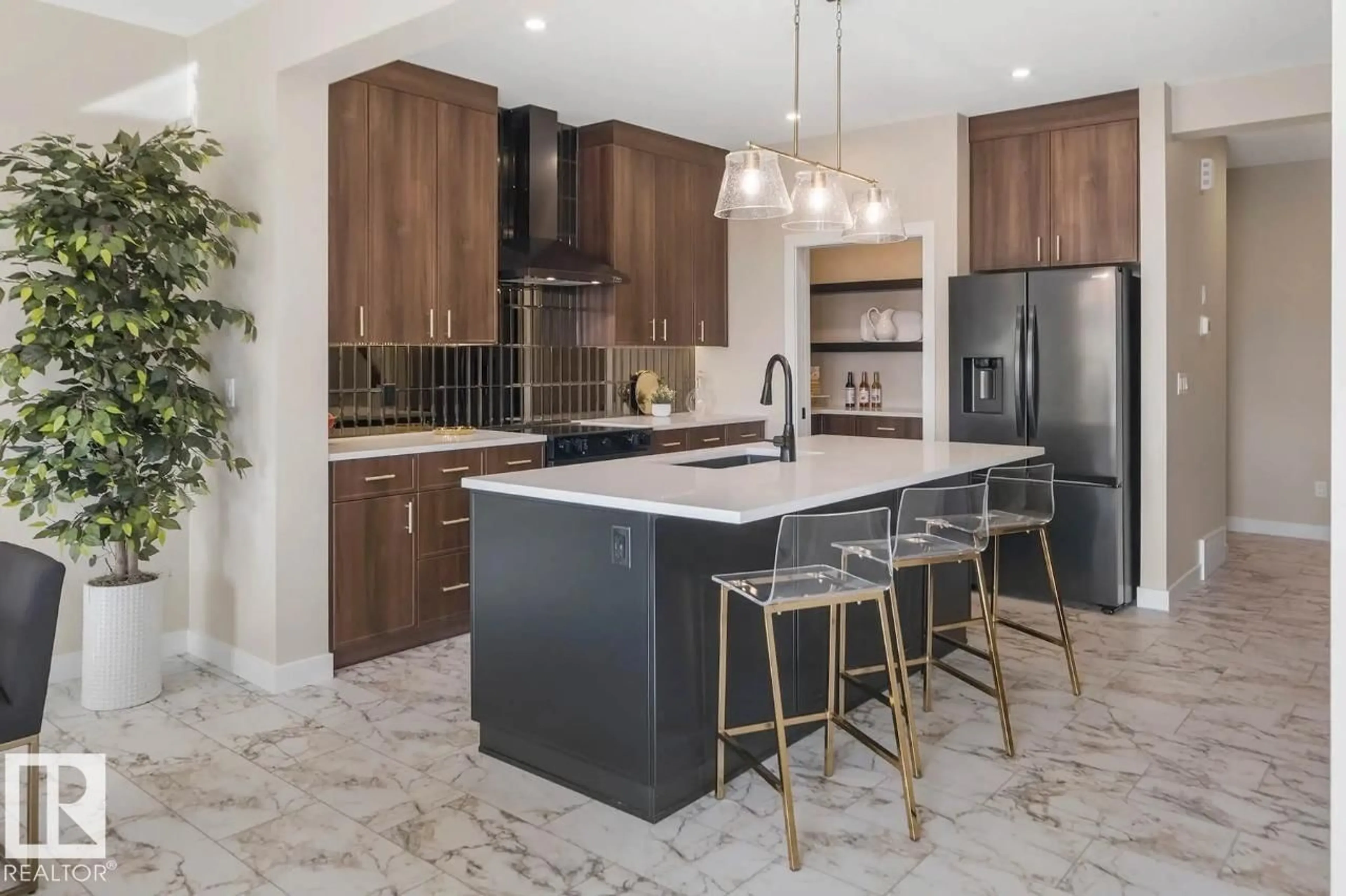 Contemporary kitchen, ceramic/tile floor for 22725 89A AV, Edmonton Alberta T5T7W9