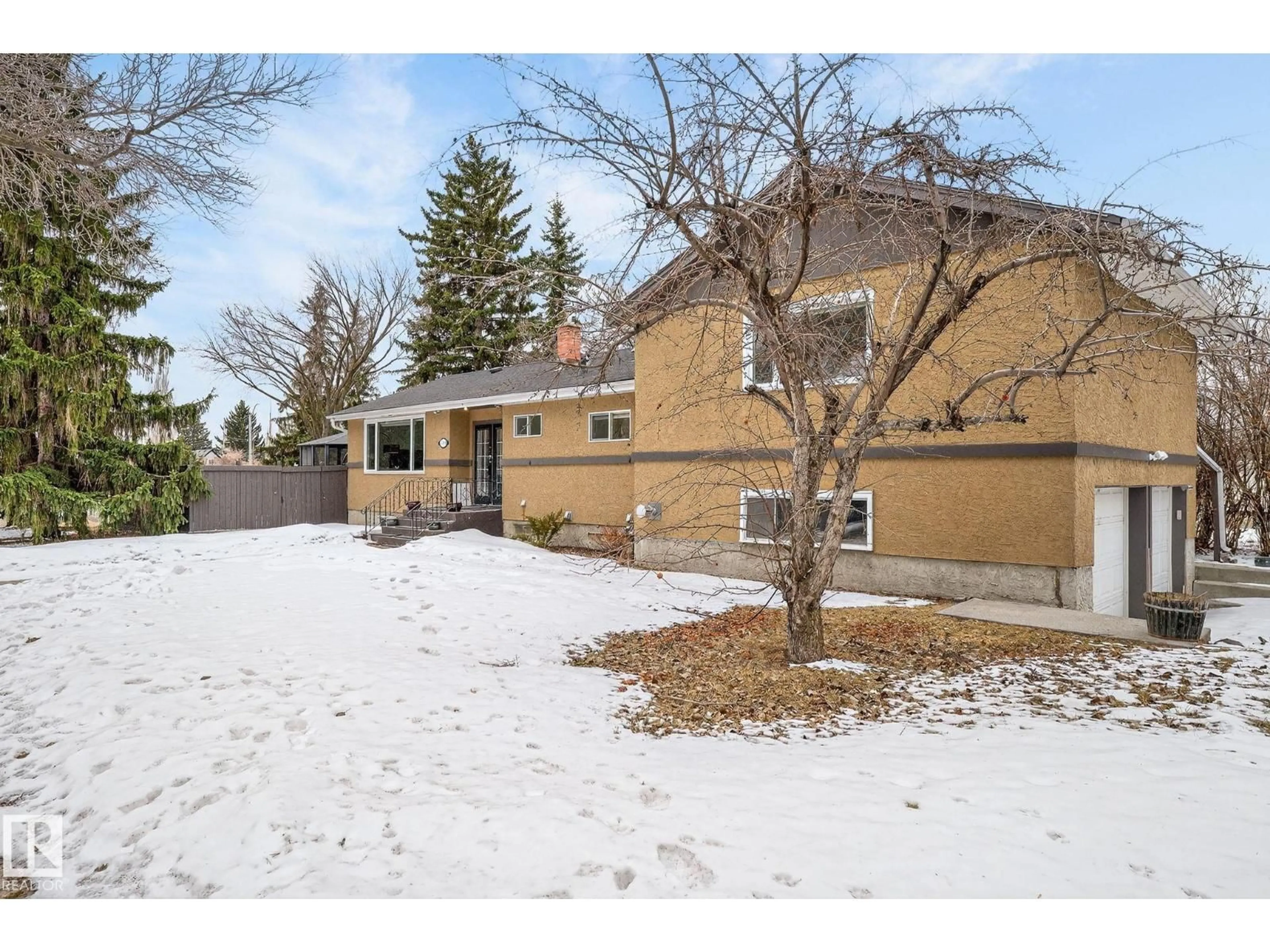 Unknown for 10704 130 ST, Edmonton Alberta T5M0Y9