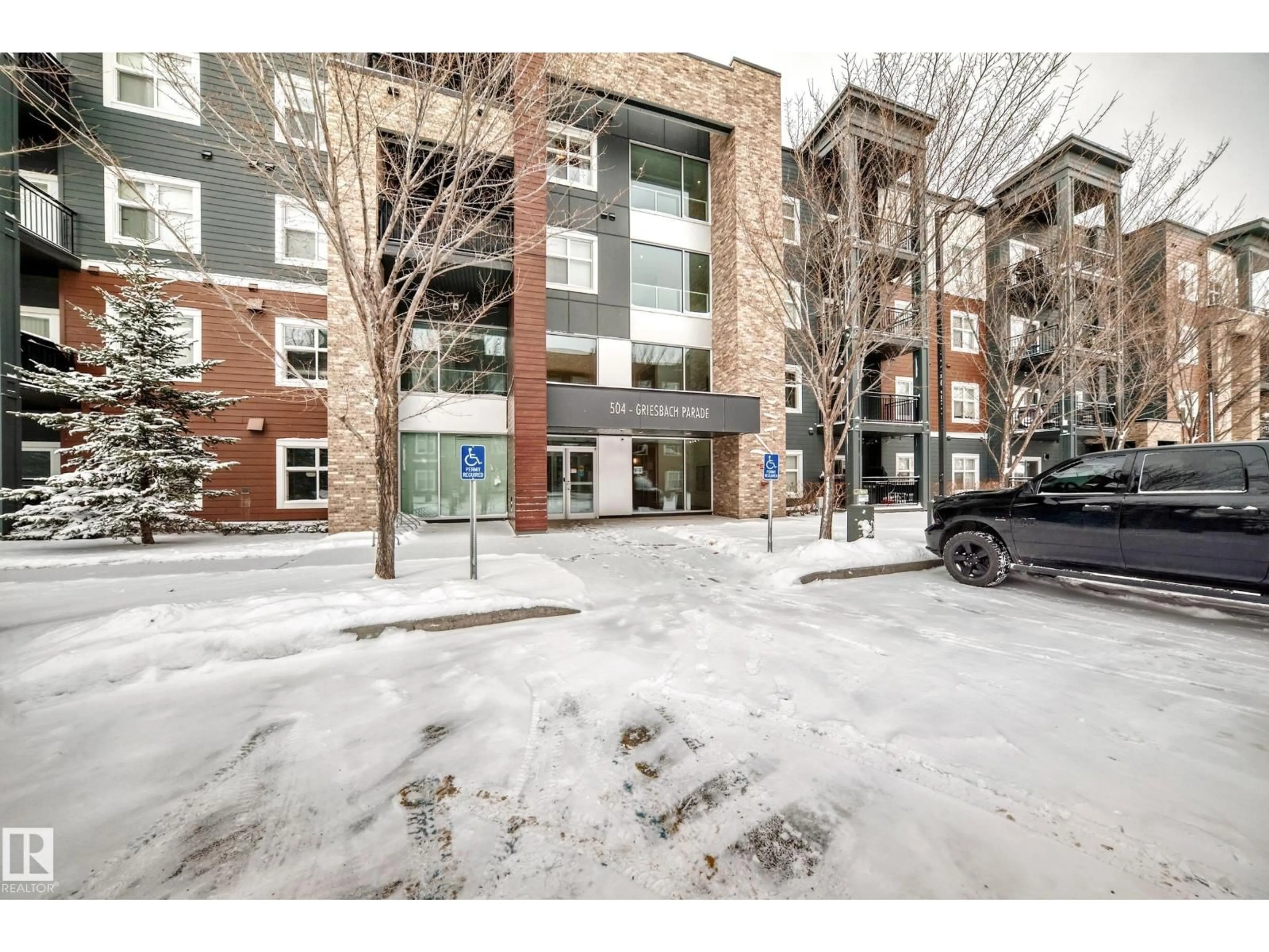 Indoor foyer for 406 - 504 GRIESBACH PARADE PR, Edmonton Alberta T5E6V9