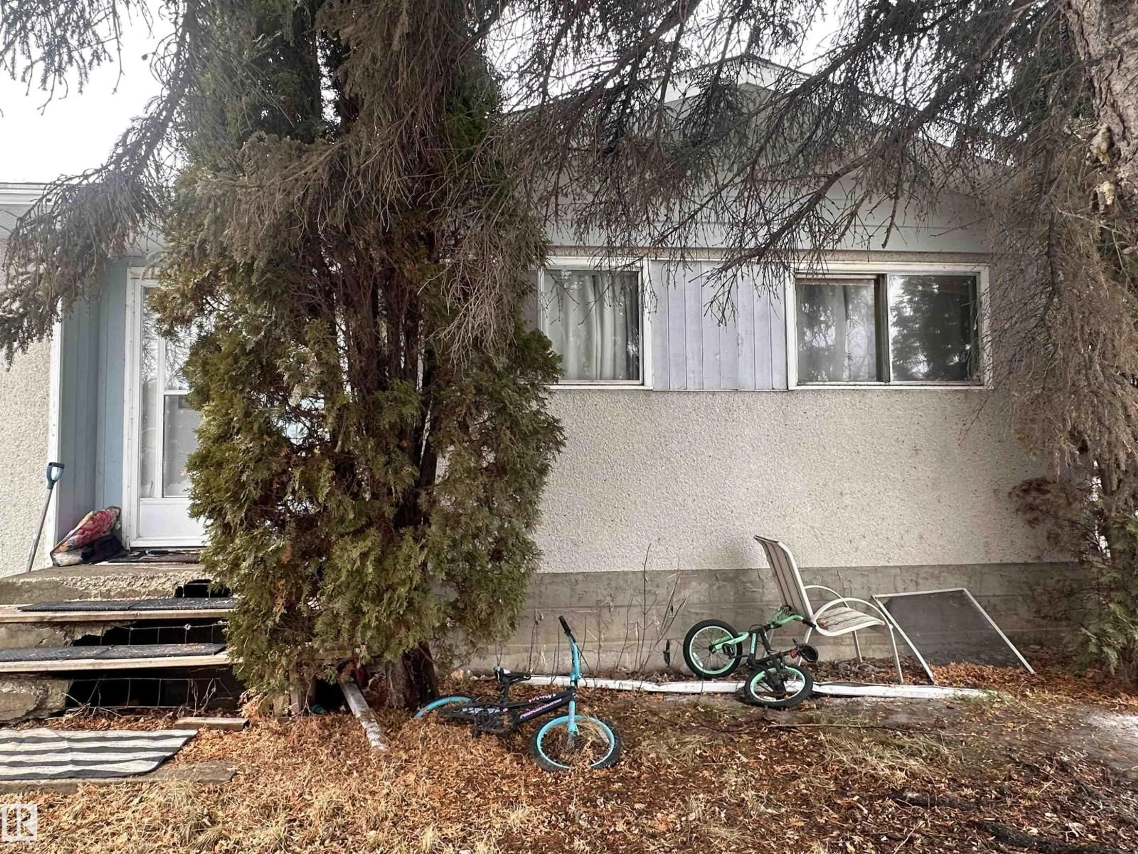 Unknown for 9724 102 AV, Westlock Alberta T7P1Z8