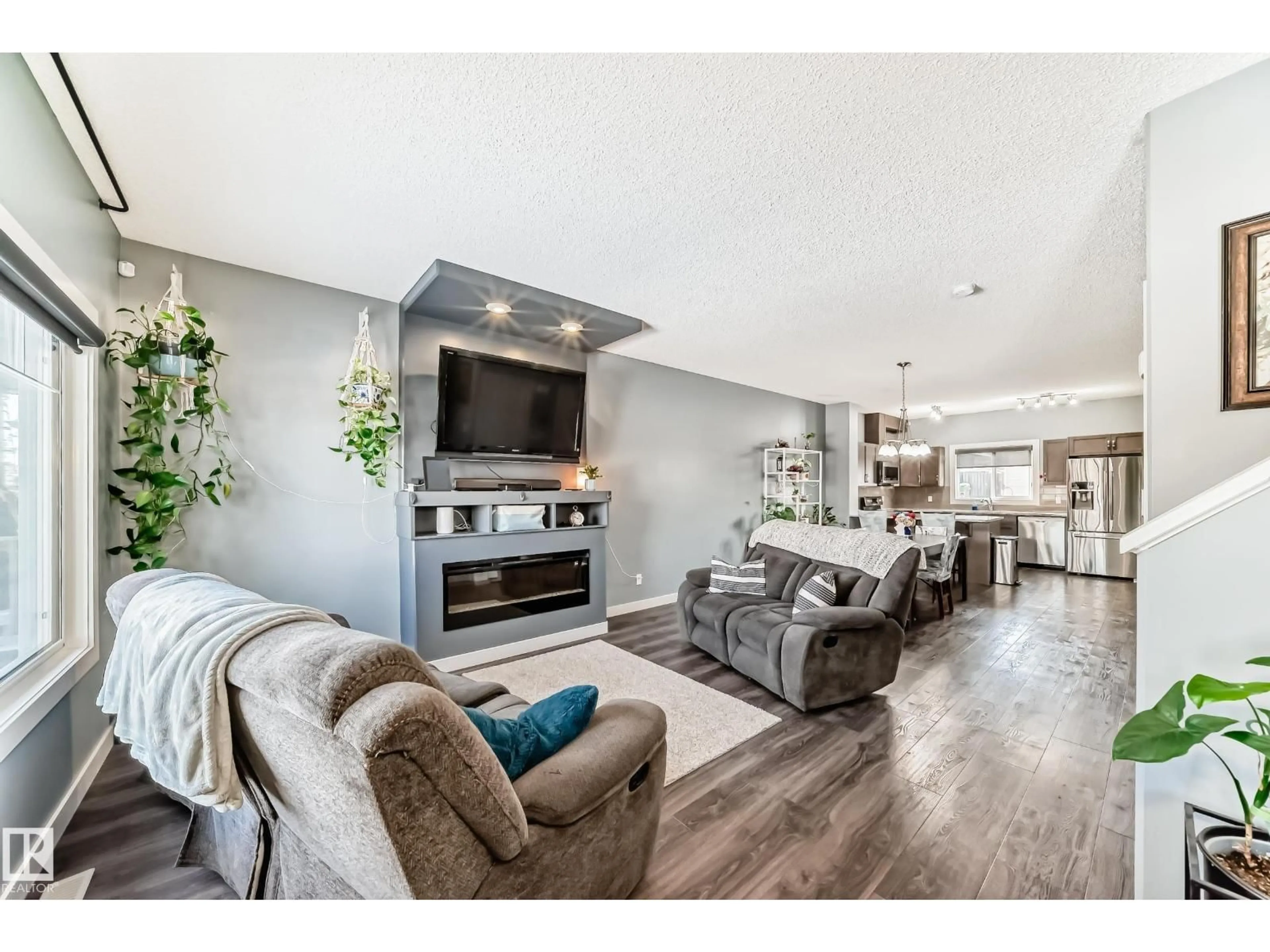 Unknown for 259 ROBINSON DR, Leduc Alberta T9E0S7