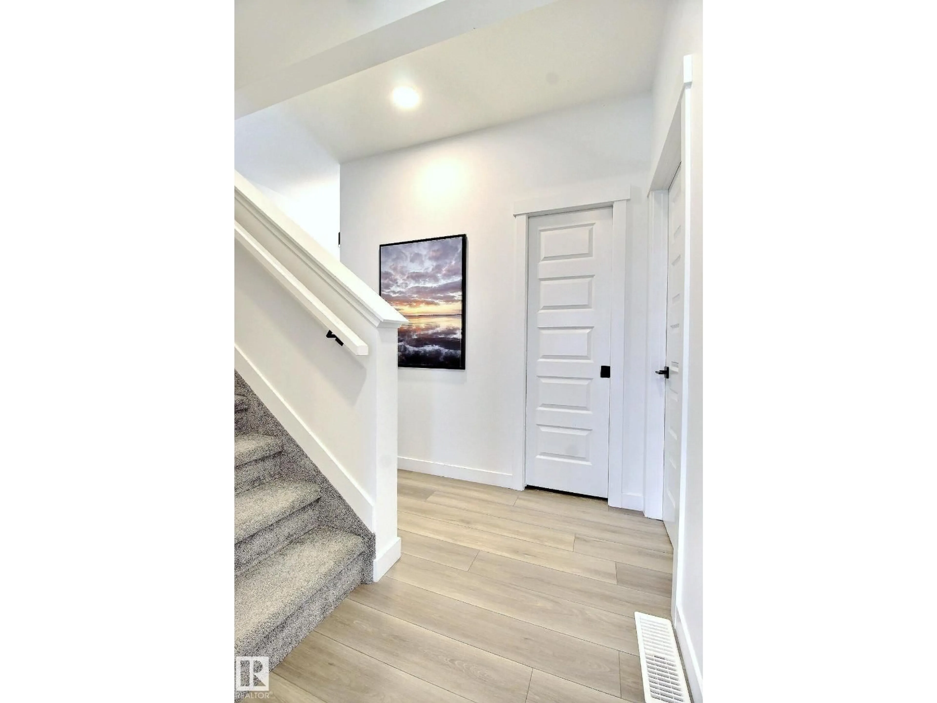 Indoor entryway for #30 - 1910 COLLIP VW, Edmonton Alberta T6W5H4