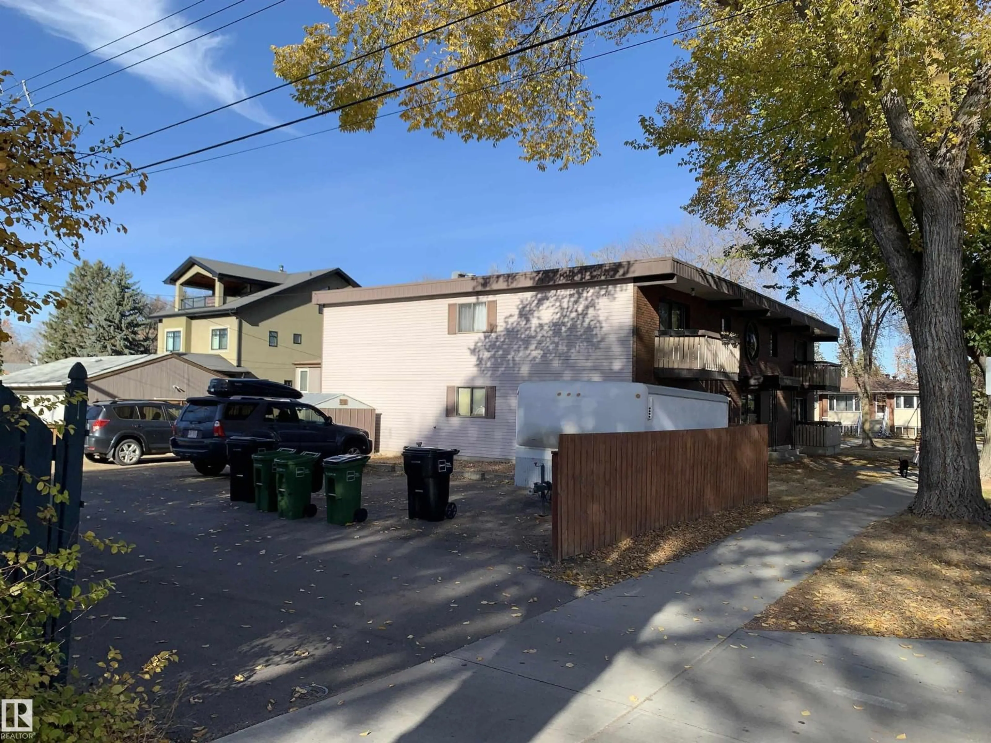 Unknown for 7708 91 ST, Edmonton Alberta T6C4L7