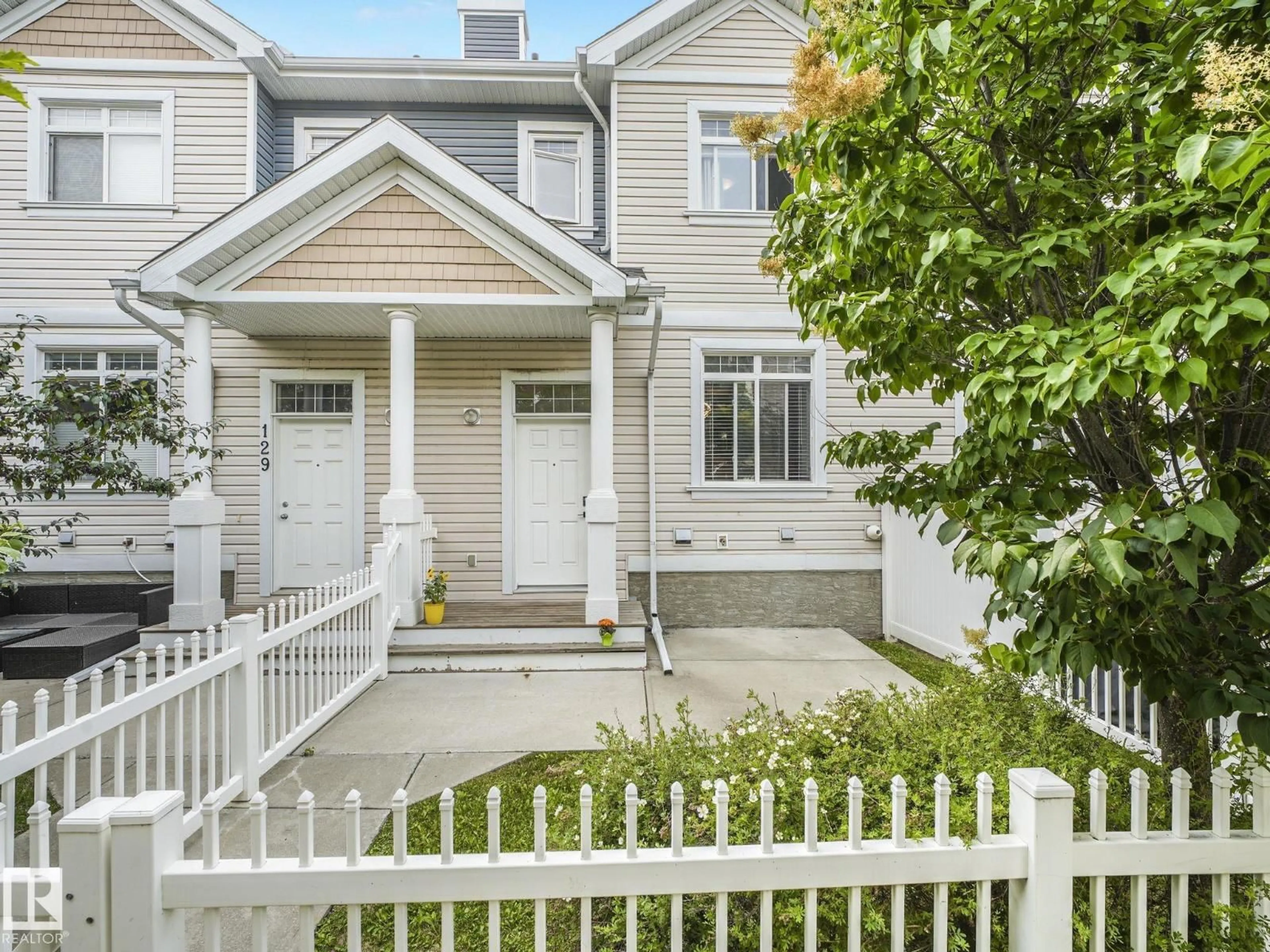 Home with vinyl exterior material, street for #128 - 1804 70 ST, Edmonton Alberta T6X0H4