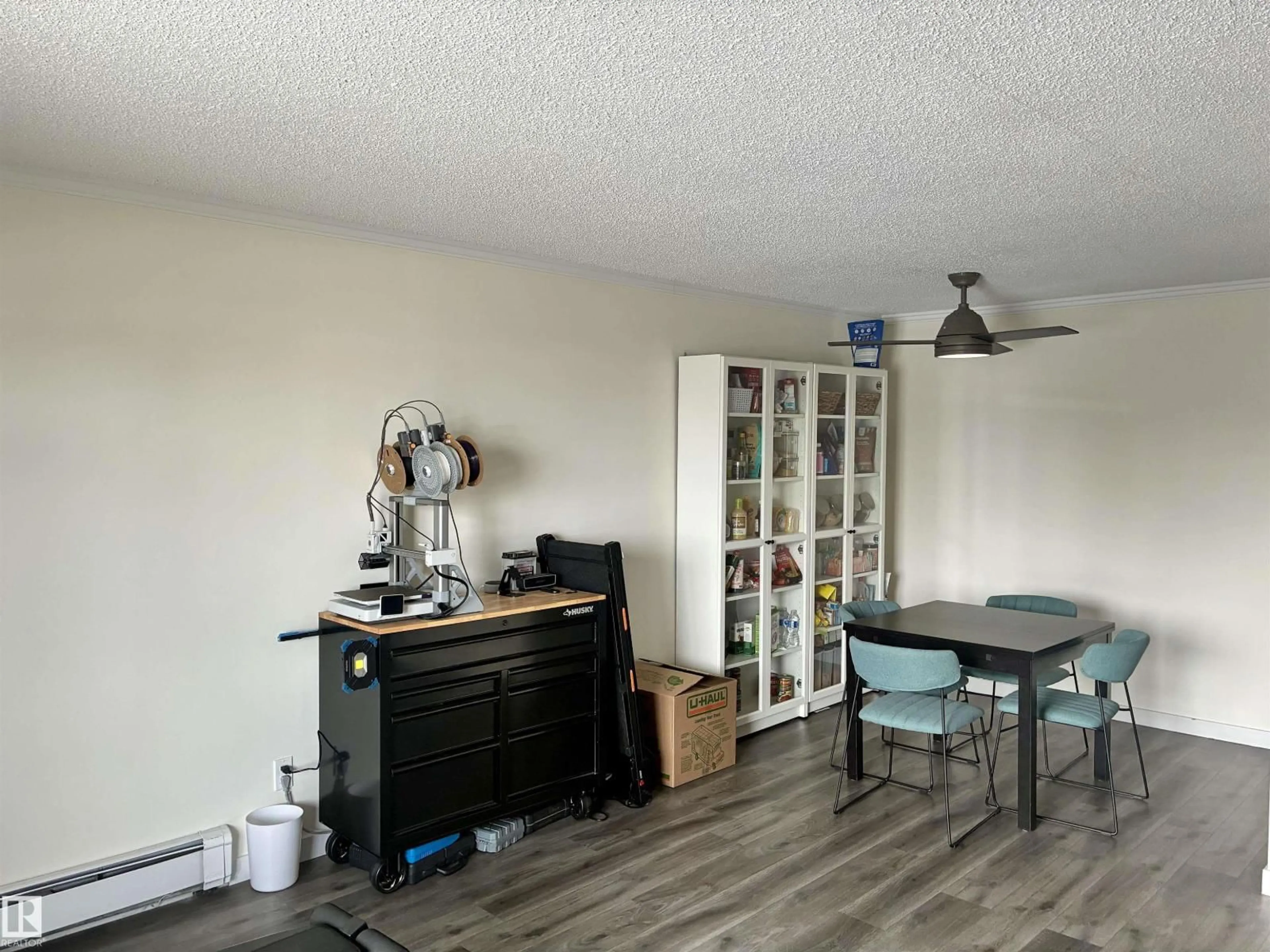 A pic of a room for 600 - 201 KIRKNESS RD, Edmonton Alberta T5Y2H5