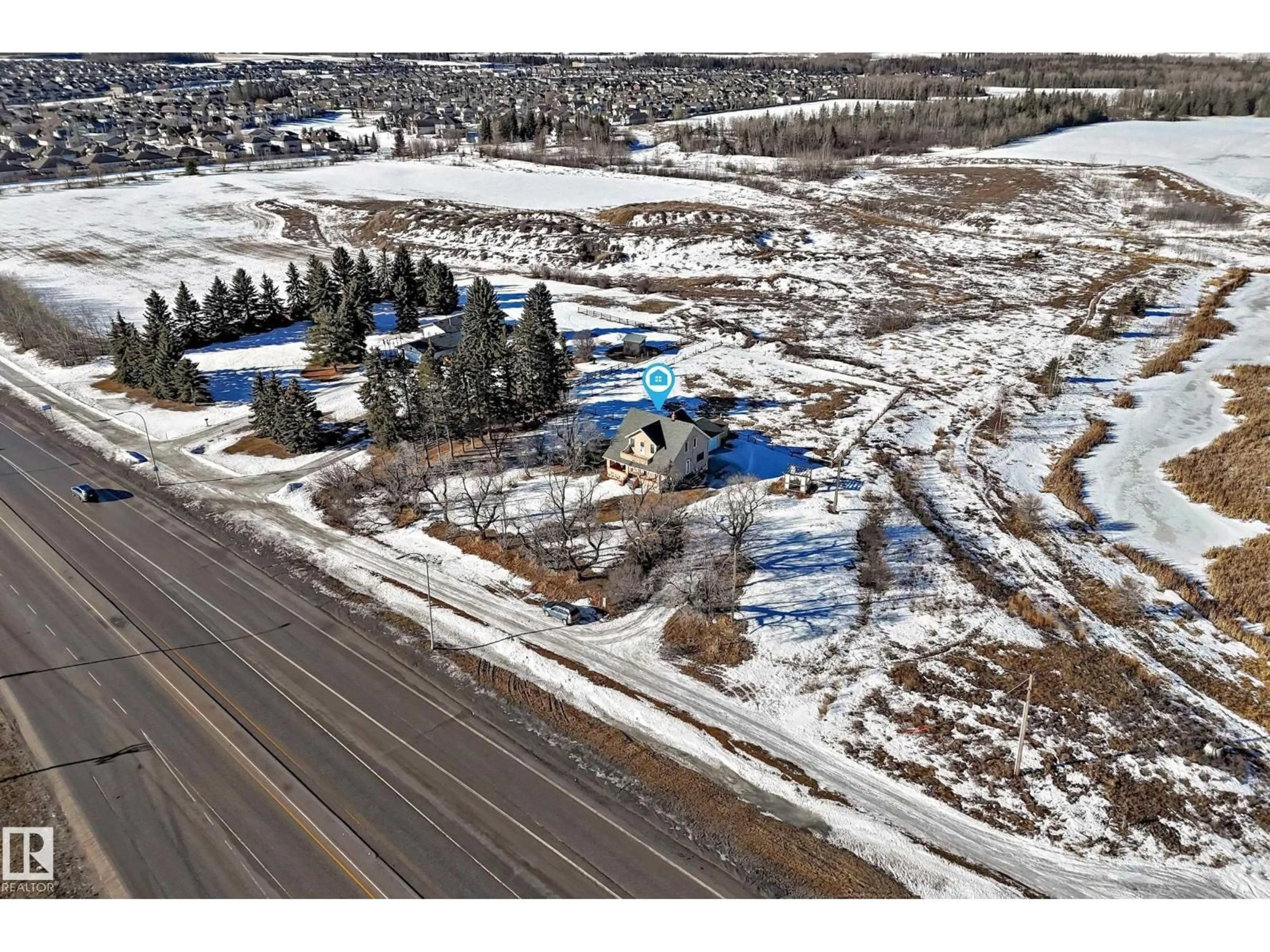 A pic from outside/outdoor area/front of a property/back of a property/a pic from drone, street for 449 JENNIFER HEIL WY, Spruce Grove Alberta T7X0A3