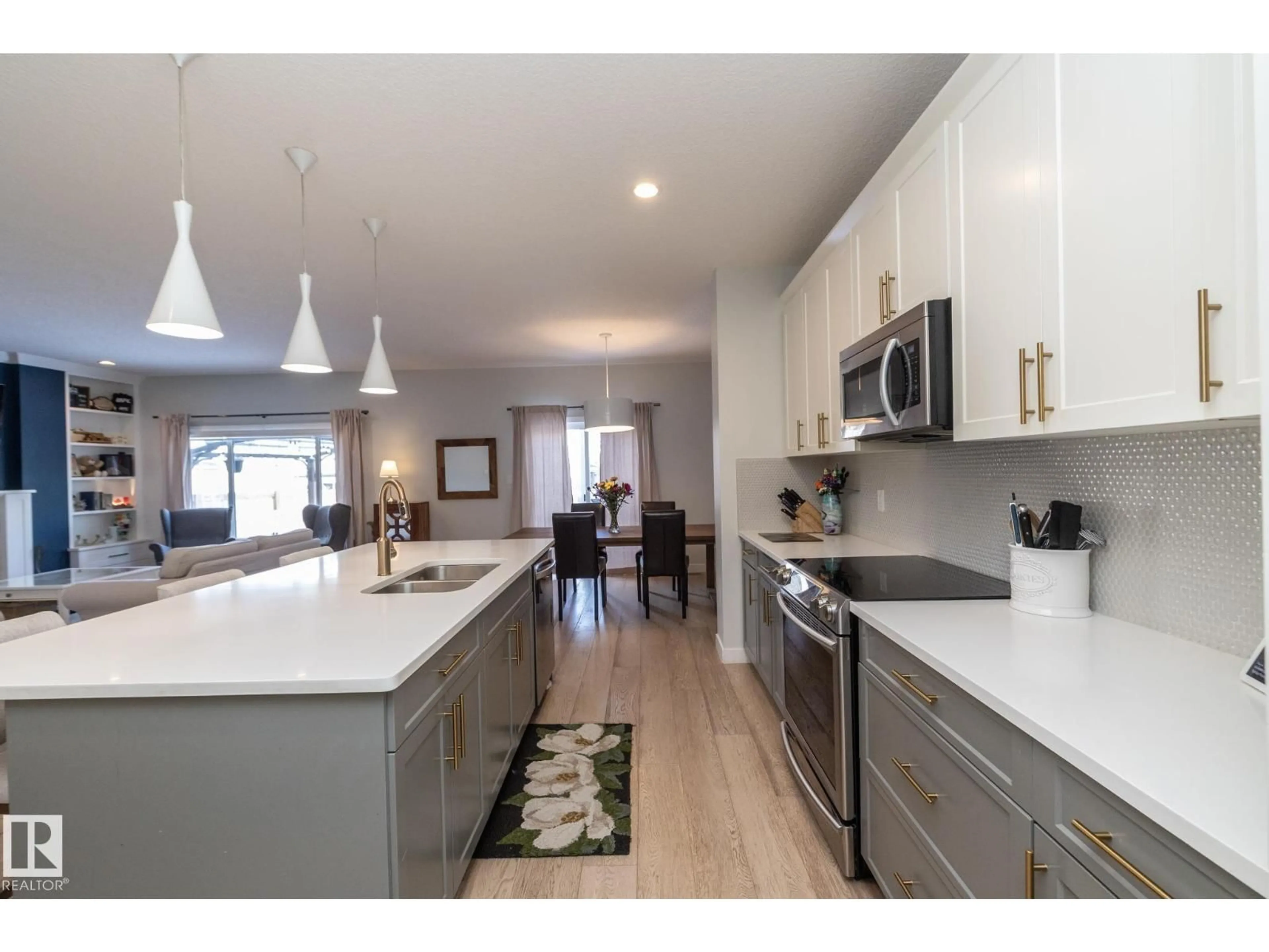 Open concept kitchen, unknown for 26 ELLICE BN, Fort Saskatchewan Alberta T8L0T8