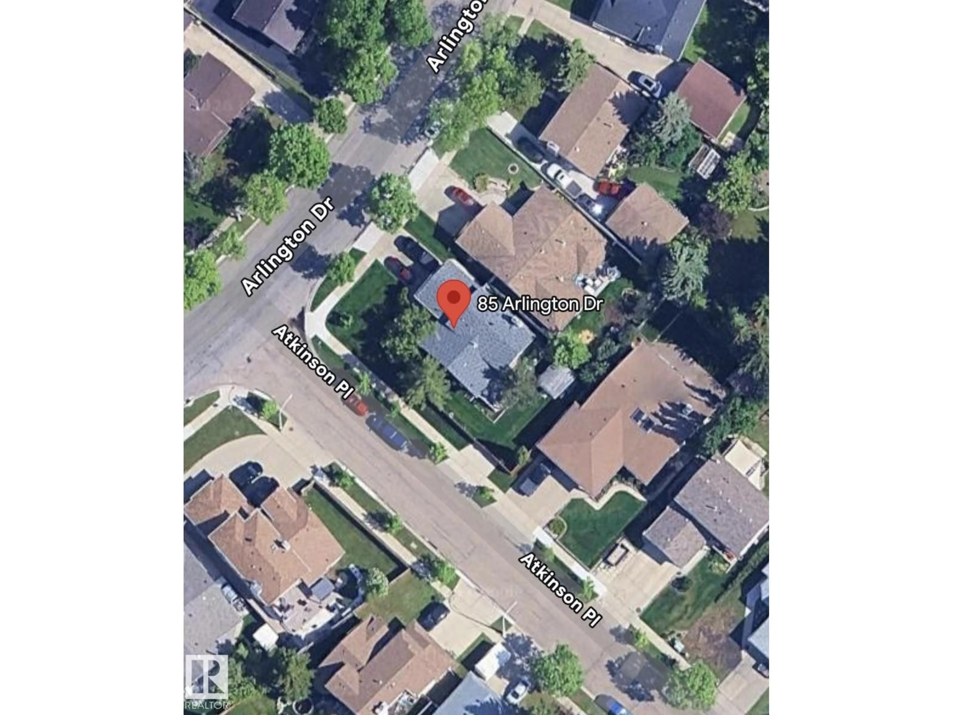 A pic from outside/outdoor area/front of a property/back of a property/a pic from drone, street for 85 ARLINGTON DR, St. Albert Alberta T8N3C9