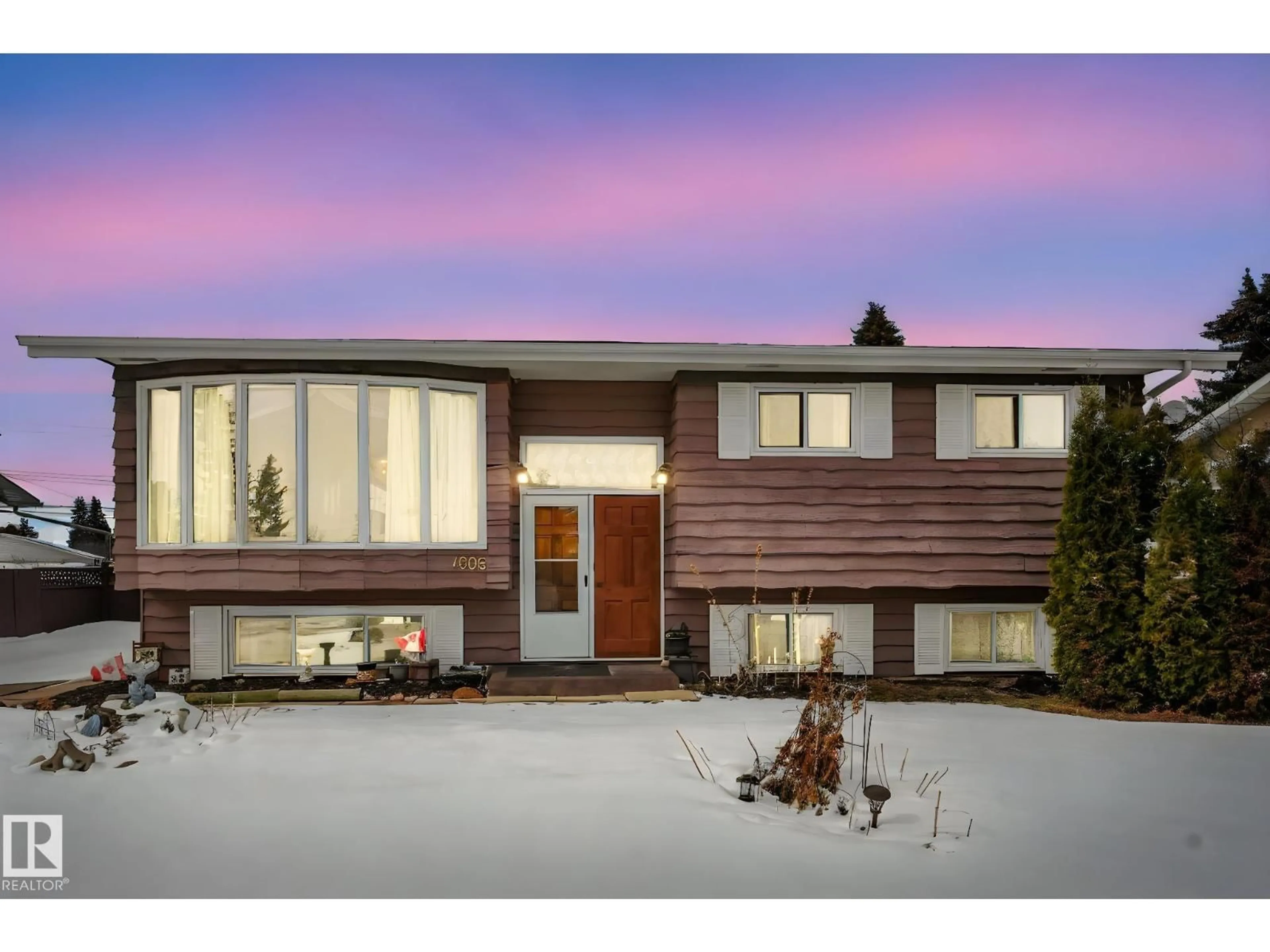 Home with vinyl exterior material, street for 4906 47 ST, Gibbons Alberta T0A1N0