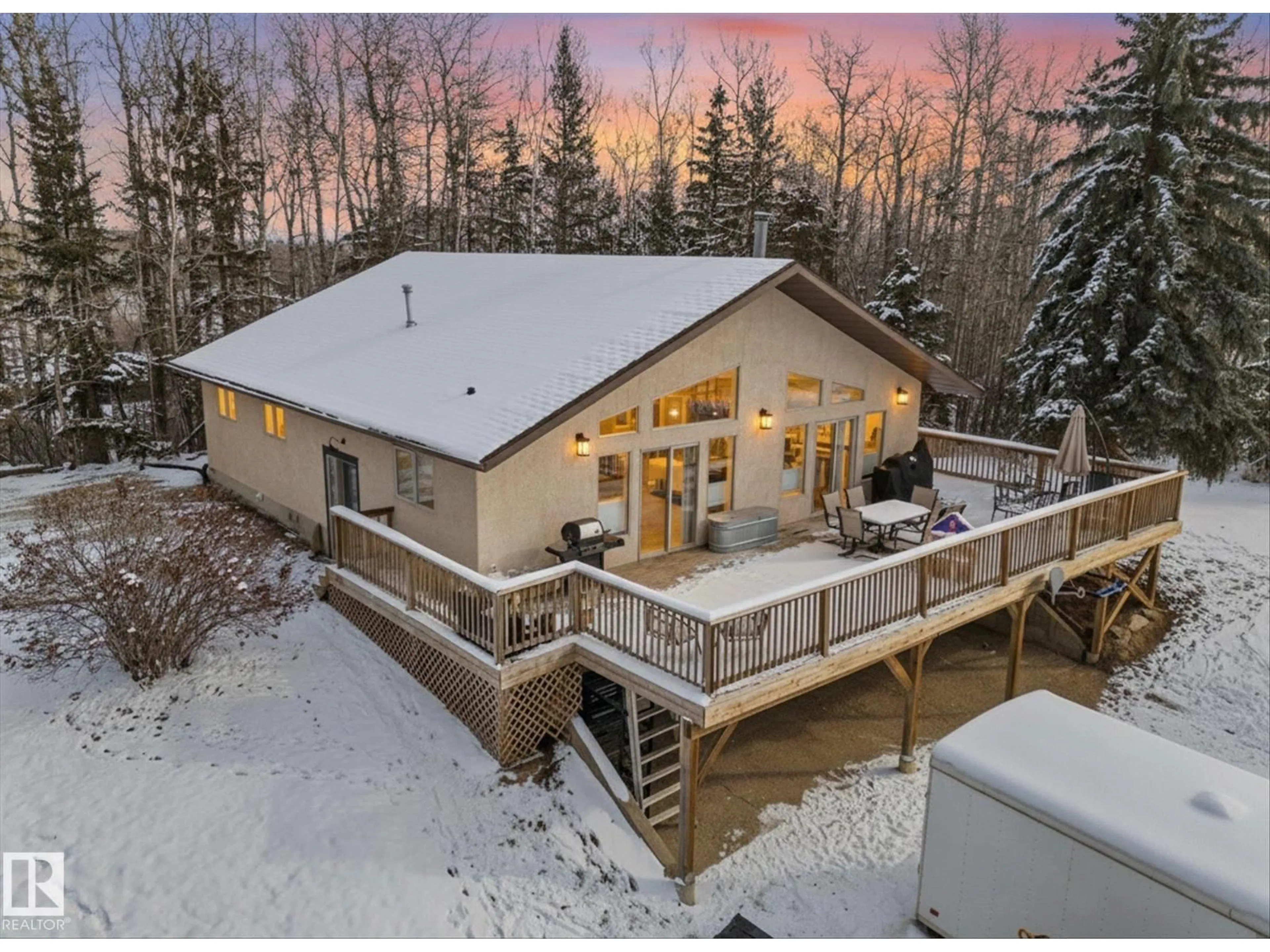 A pic from outside/outdoor area/front of a property/back of a property/a pic from drone, unknown for 54027 HWY 43, Rural Lac Ste. Anne County Alberta T0E1V0