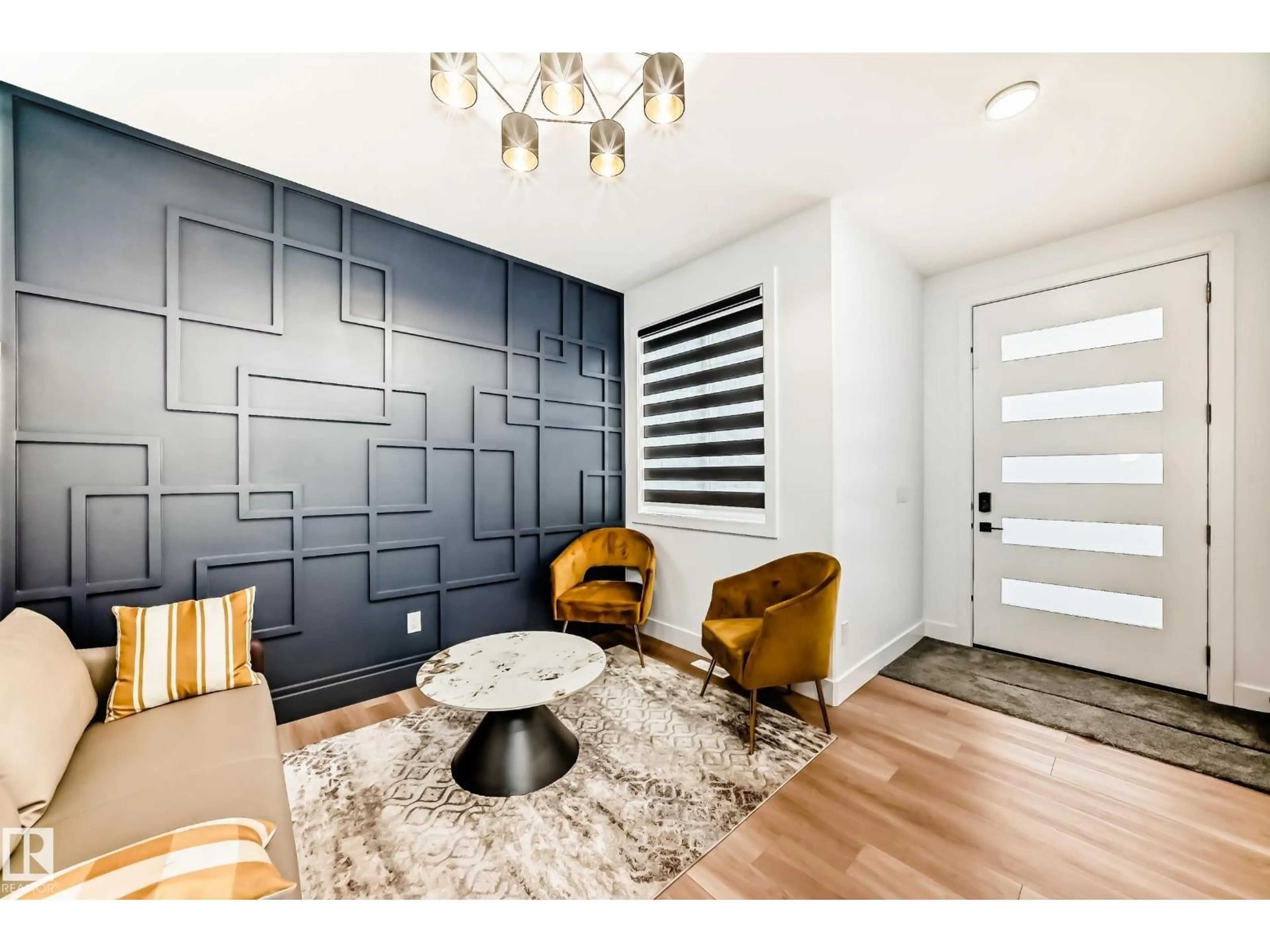 Indoor entryway for 15108 11 ST, Edmonton Alberta T5Y4C8