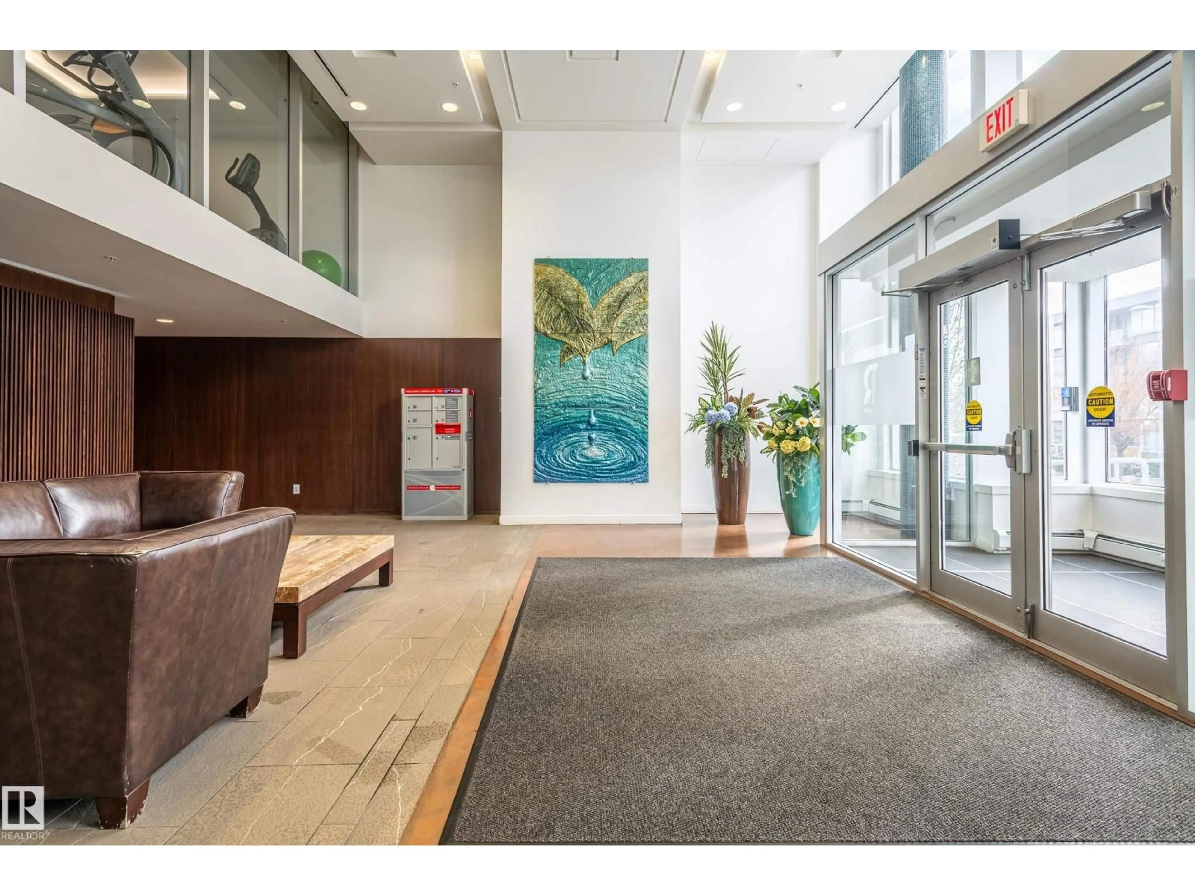 Indoor foyer for #301 - 2606 109 ST, Edmonton Alberta T6J3S9