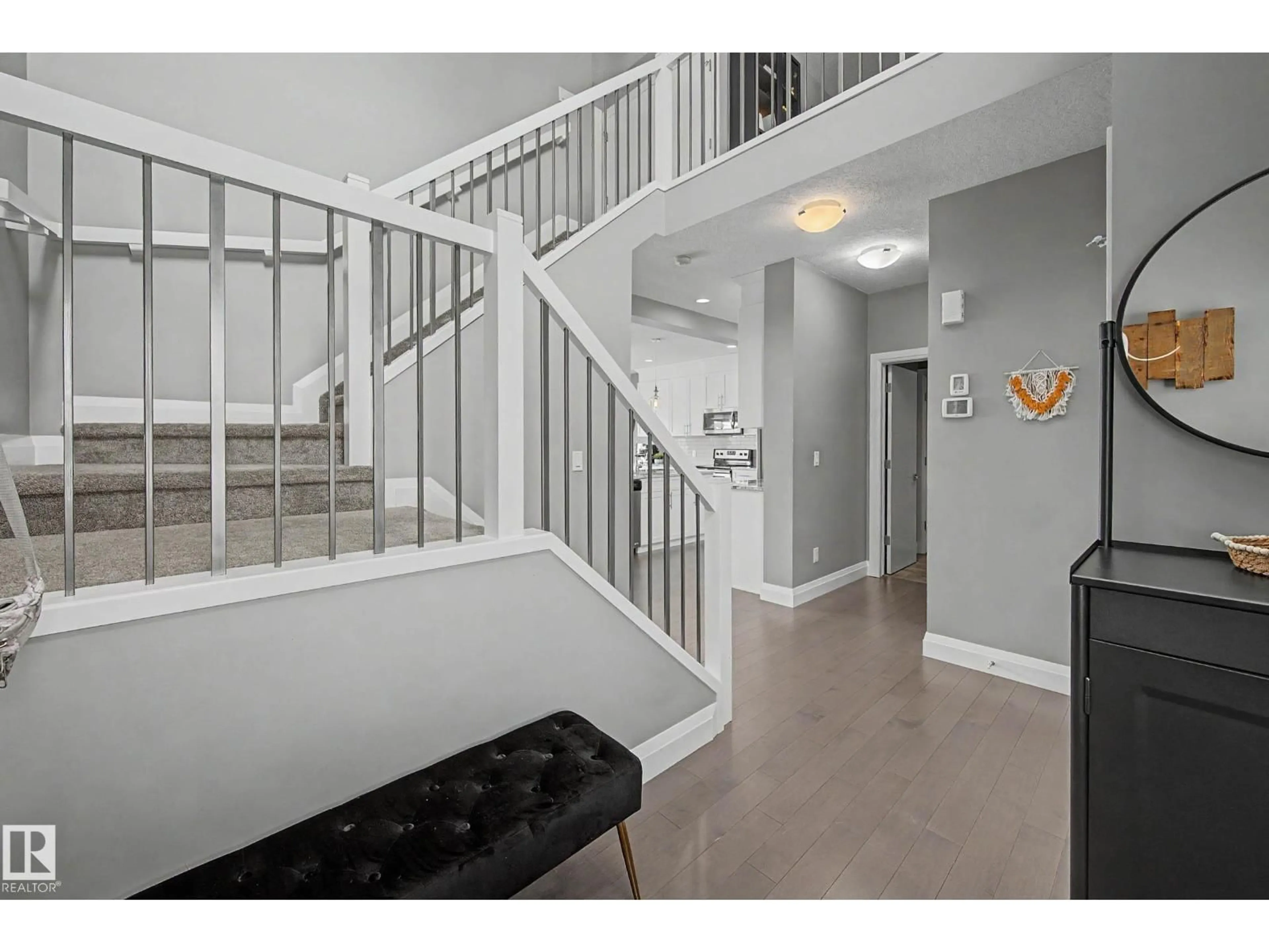 Indoor entryway for 11 SPRING LI, Spruce Grove Alberta T7X0V1