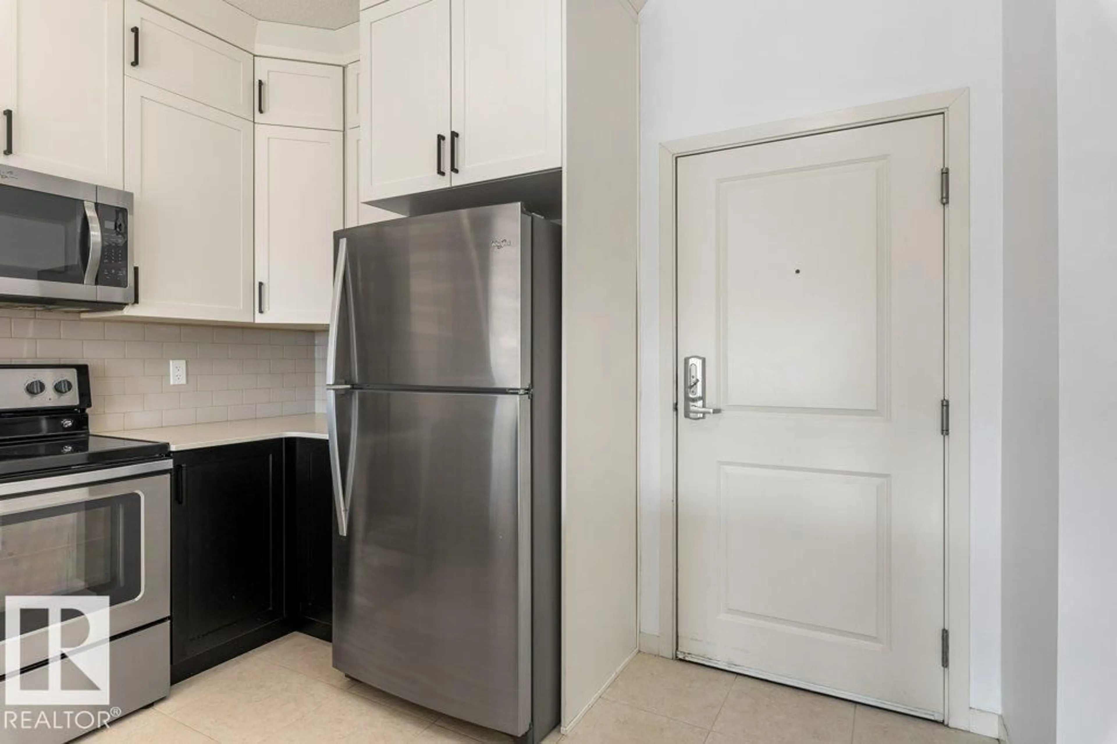 Standard kitchen, unknown for #444 - 1818 RUTHERFORD RD, Edmonton Alberta T6W2K6