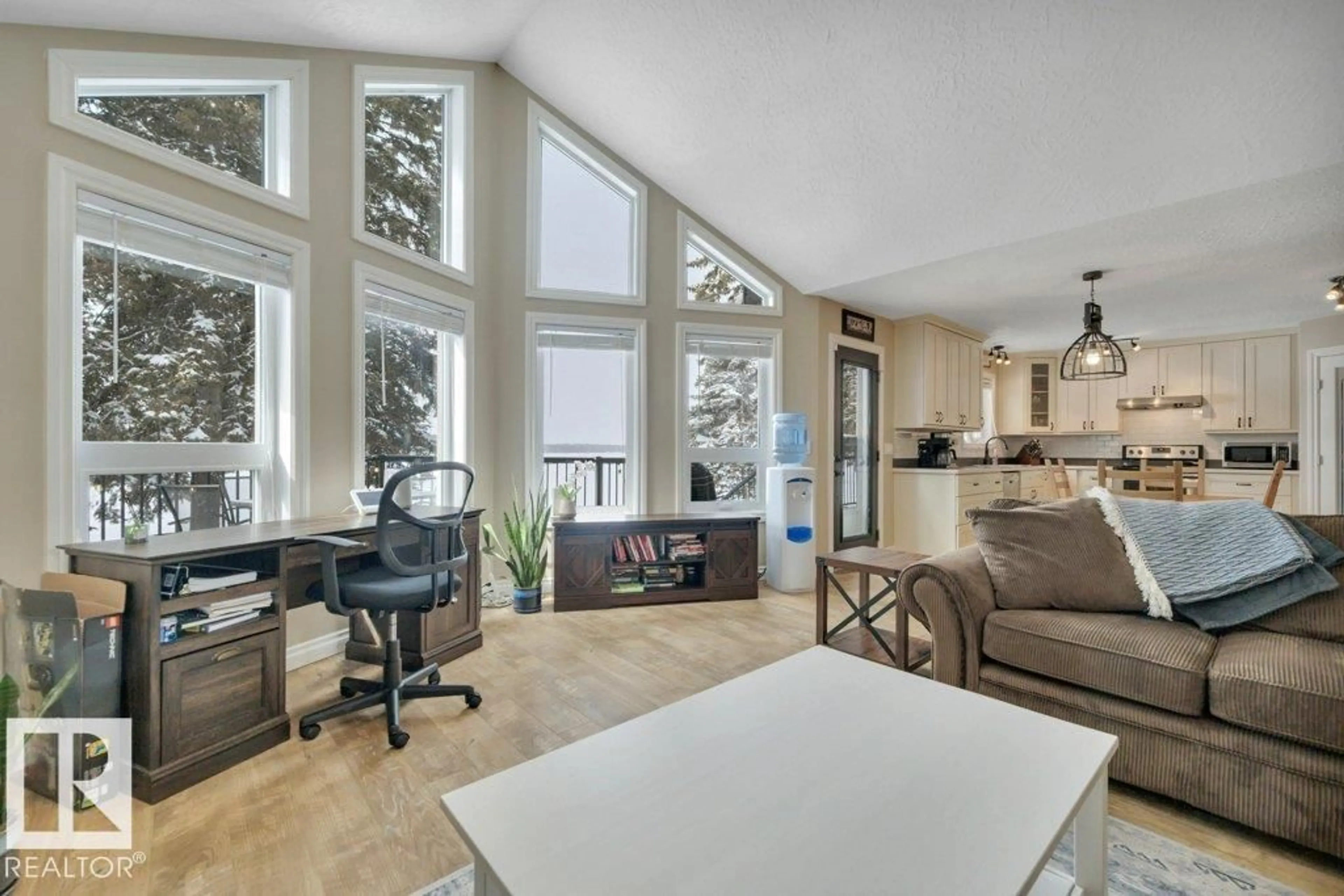 Open concept kitchen, unknown for 613 LAKEVIEW RD, Rural Athabasca County Alberta T0A0M0