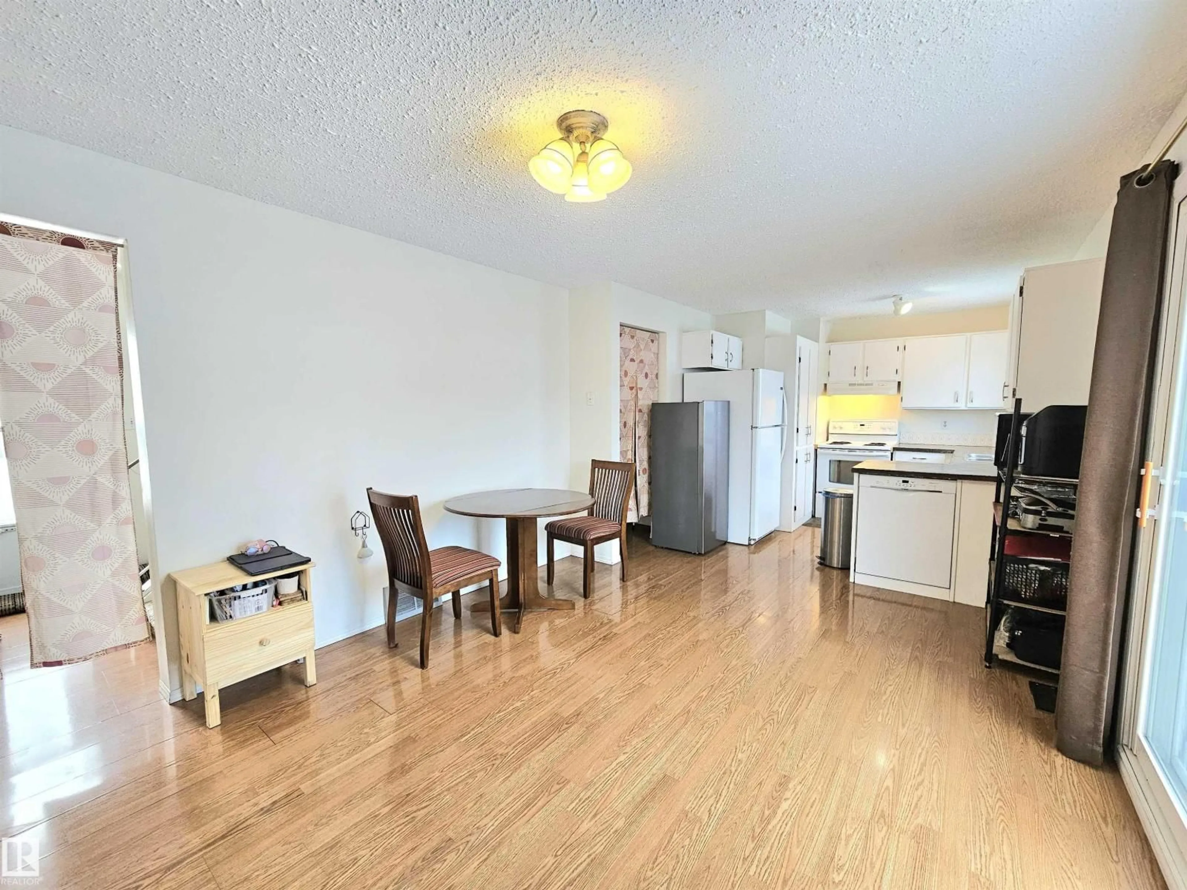 A pic of a room for NW - 10029 173 AV, Edmonton Alberta T5X3Y1
