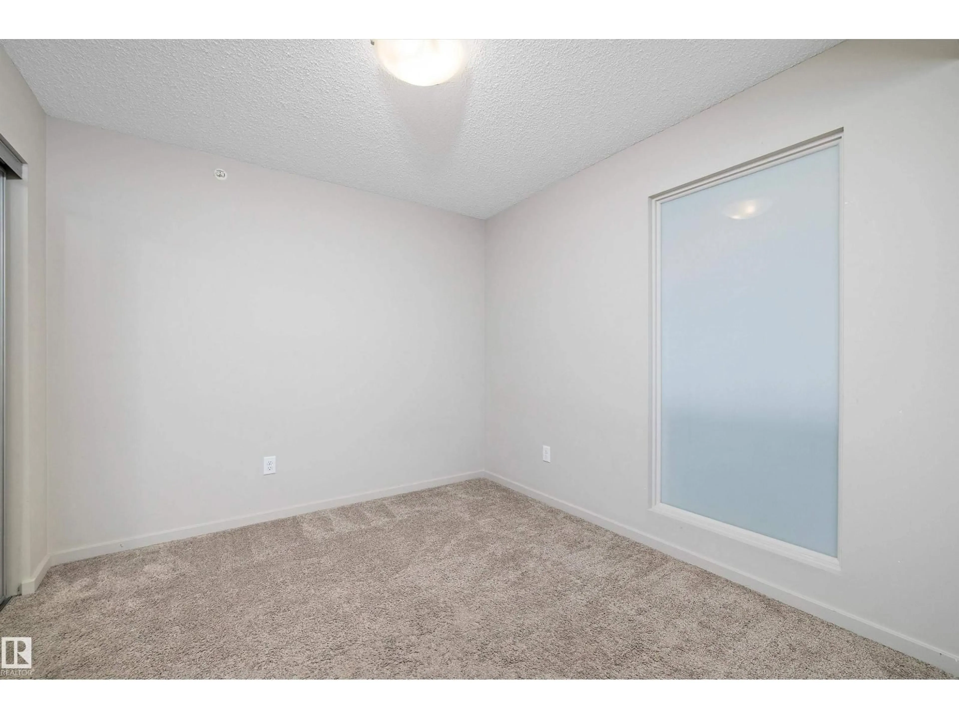 A pic of a room for #414 - 5404 7 AVE SW, Edmonton Alberta T6X2K4