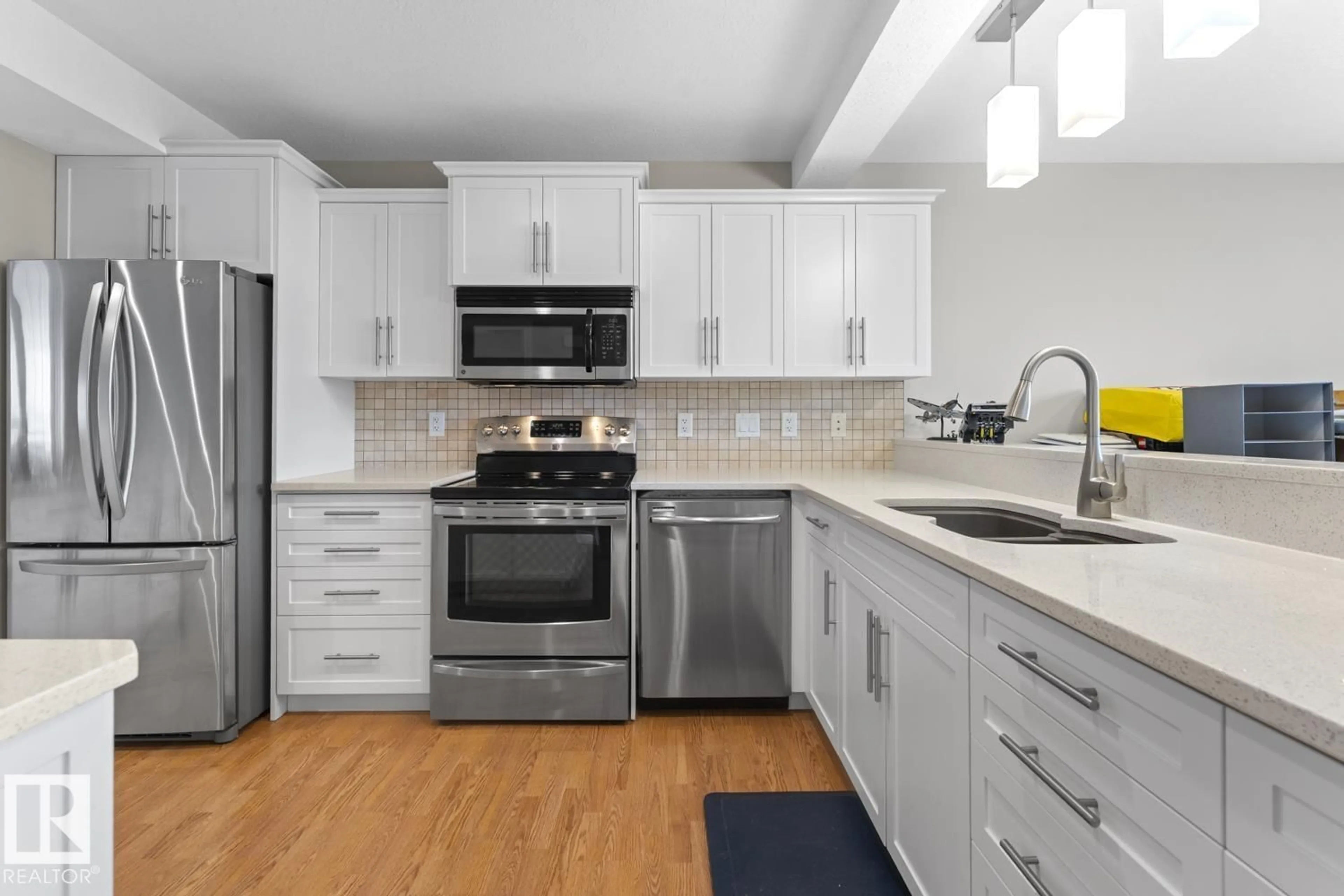 Open concept kitchen, unknown for 5 - 1001 7 AV, Cold Lake Alberta T9M0C4