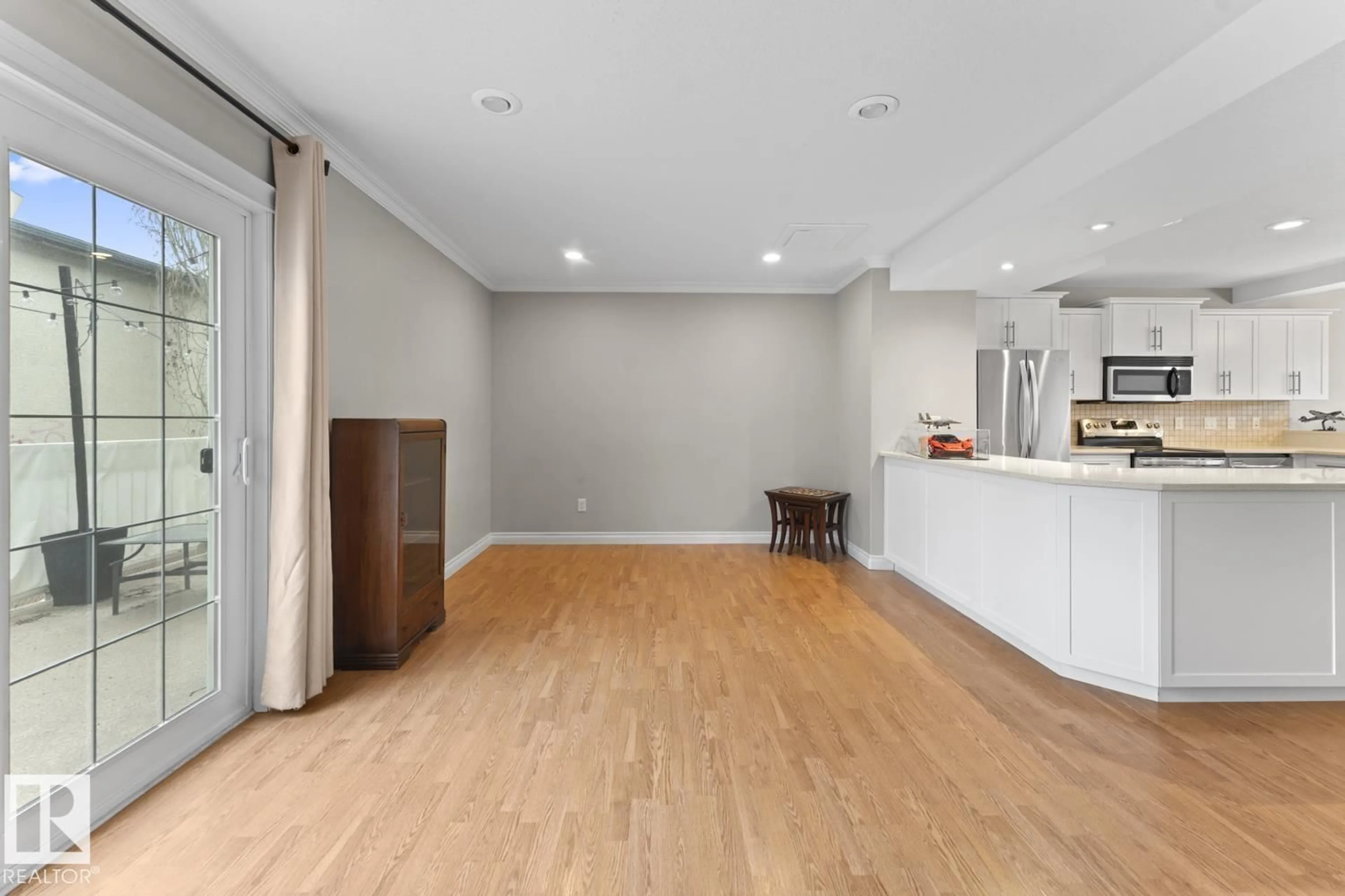 A pic of a room for 5 - 1001 7 AV, Cold Lake Alberta T9M0C4