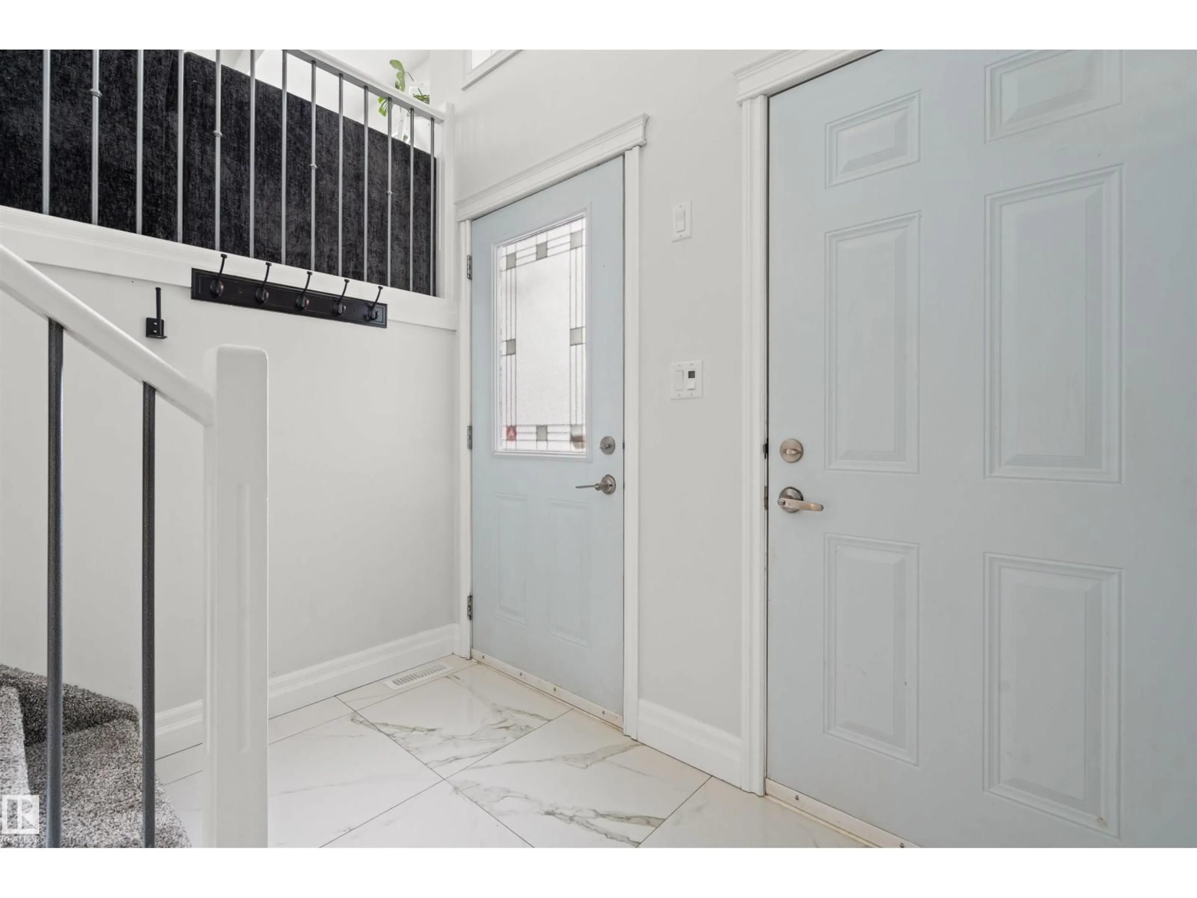 Indoor entryway for 18 42011 TWP 624 RD, Rural Bonnyville M.D. Alberta T9M1P2