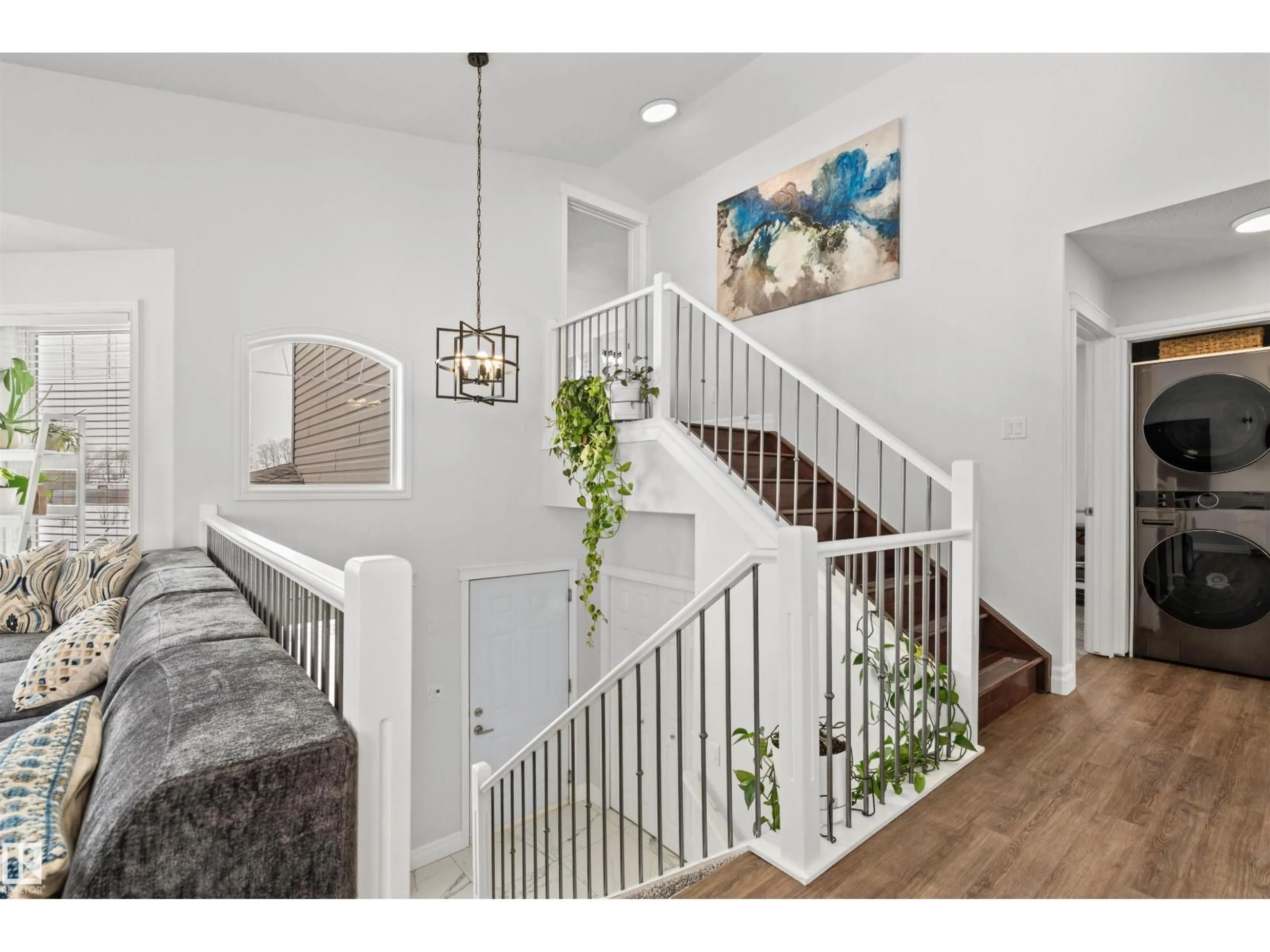 Indoor entryway for 18 42011 TWP 624 RD, Rural Bonnyville M.D. Alberta T9M1P2