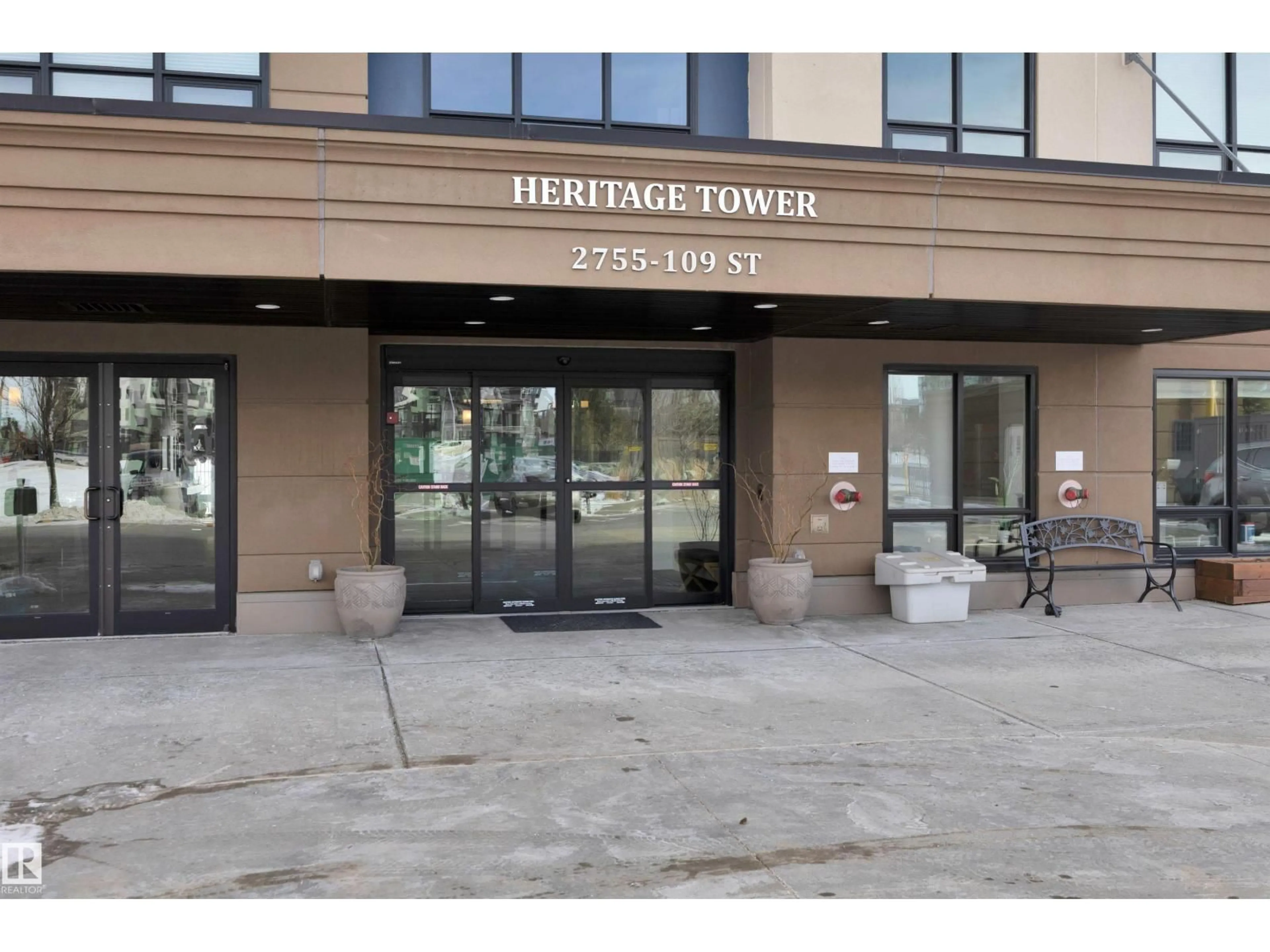 Indoor foyer for 1101 - 2755 109 ST, Edmonton Alberta T6J5S4