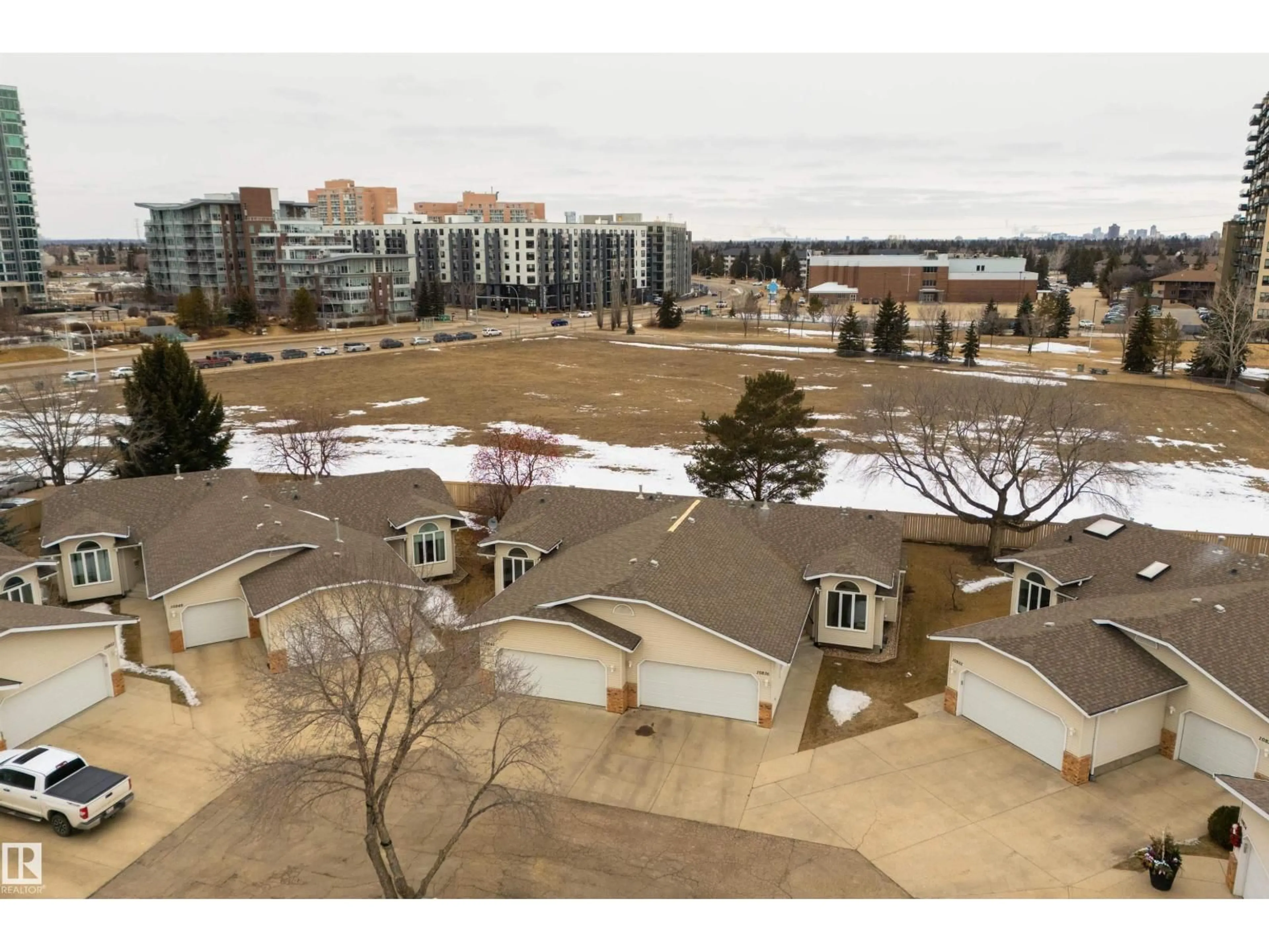 A pic from outside/outdoor area/front of a property/back of a property/a pic from drone, city buildings view from balcony for NW - 10840 25 AV, Edmonton Alberta T5J6N5