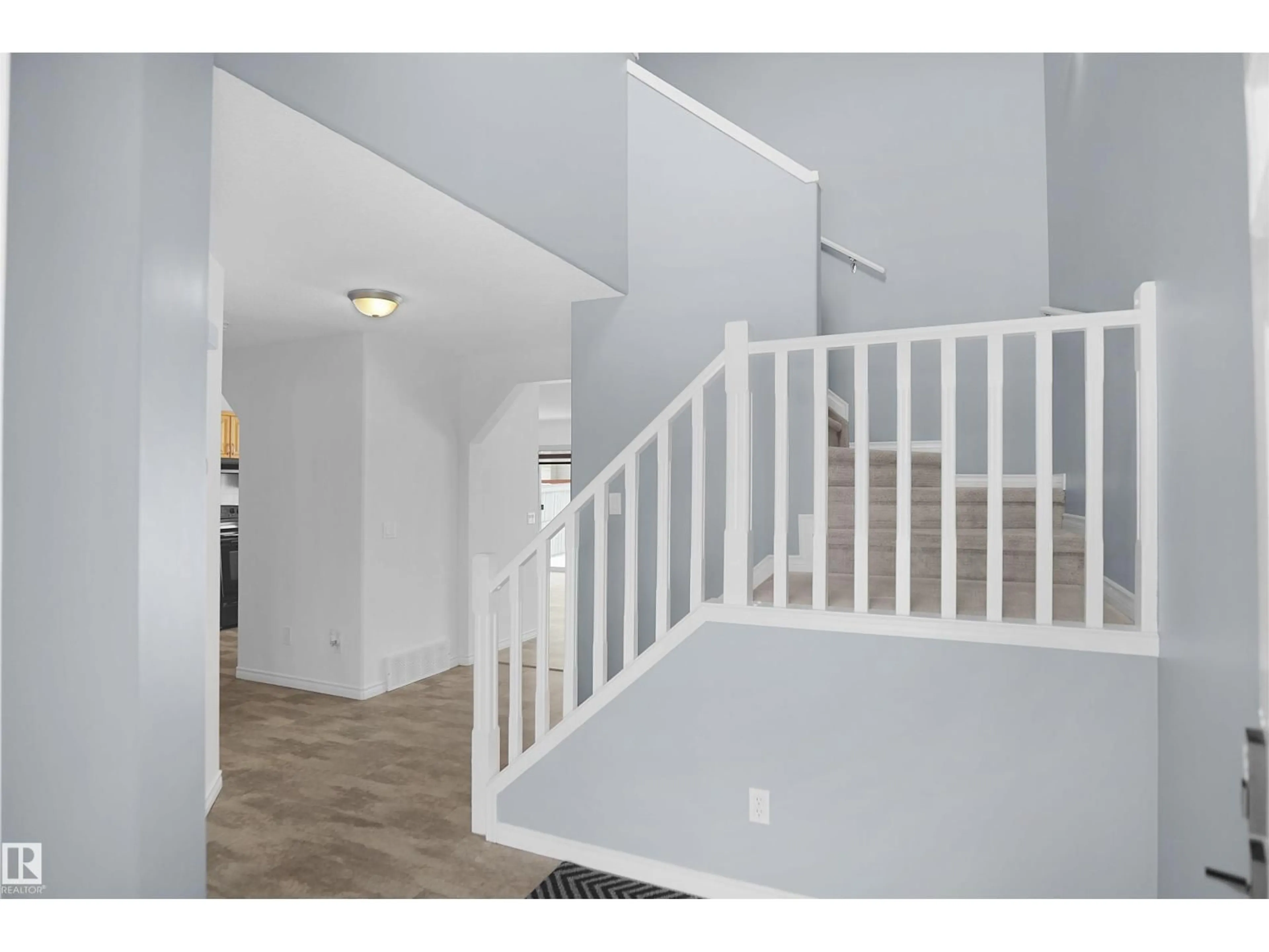 Unknown for NW - 17028 119 ST, Edmonton Alberta T5X6H8