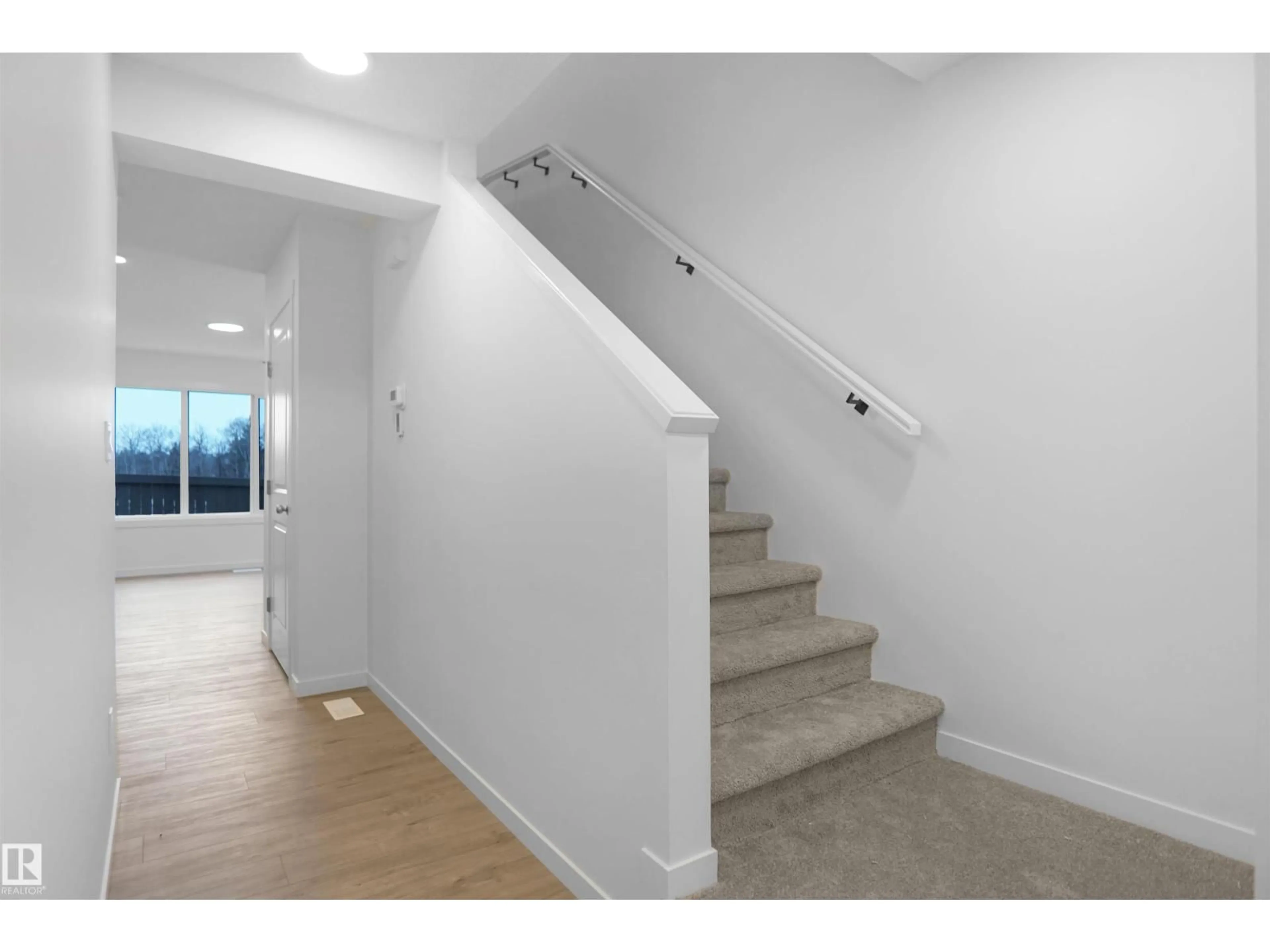 Unknown for 59 19904 31 AV NW, Edmonton Alberta T6M1N7