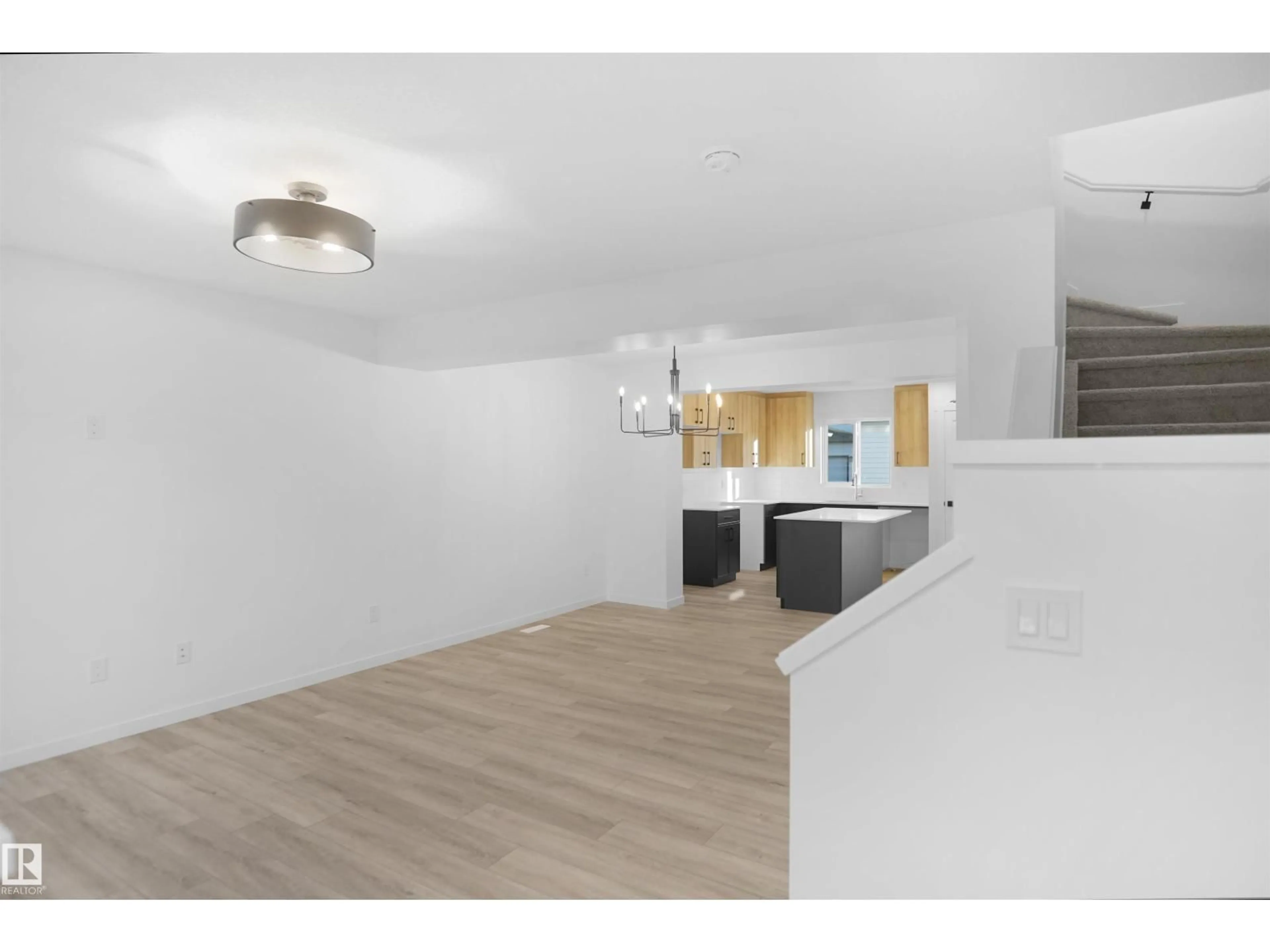 Unknown for 252 SAVOY CR, Sherwood Park Alberta T8H0Z5