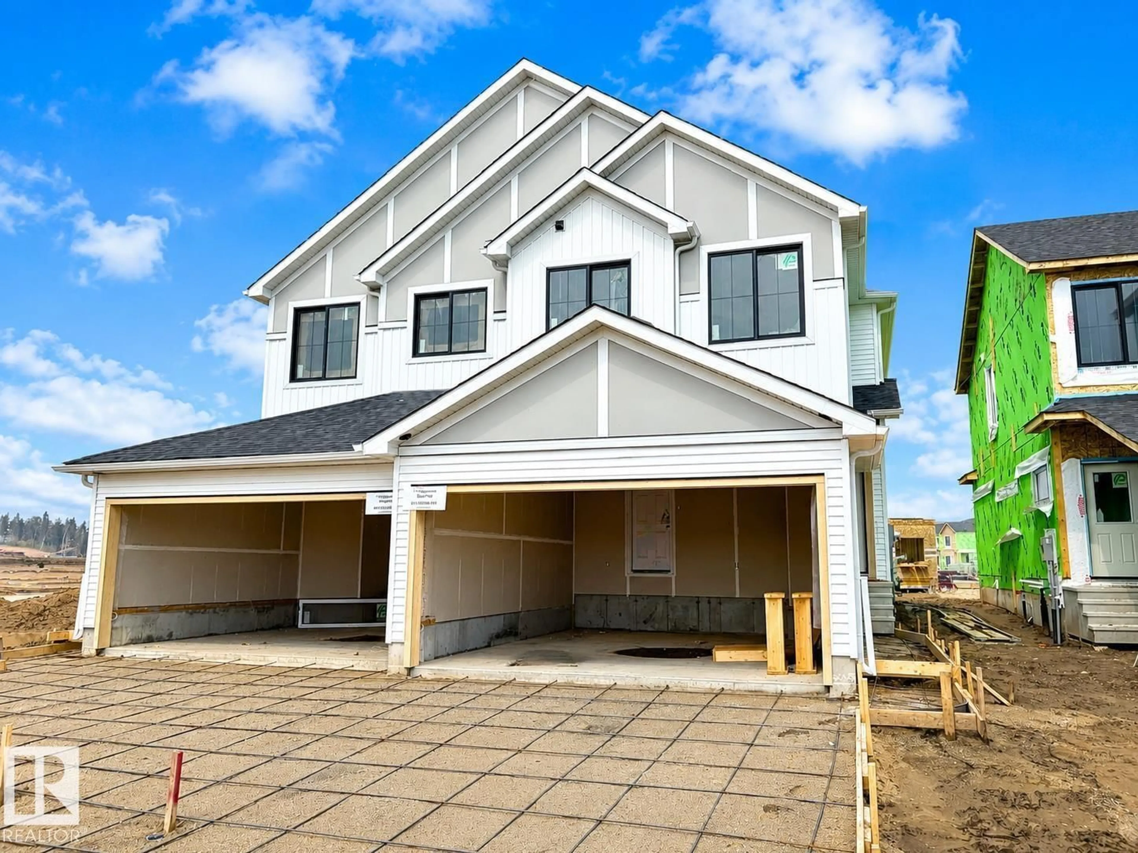 Home with vinyl exterior material, building for 112 EDGEMONT WD, Edmonton Alberta T6M3K5