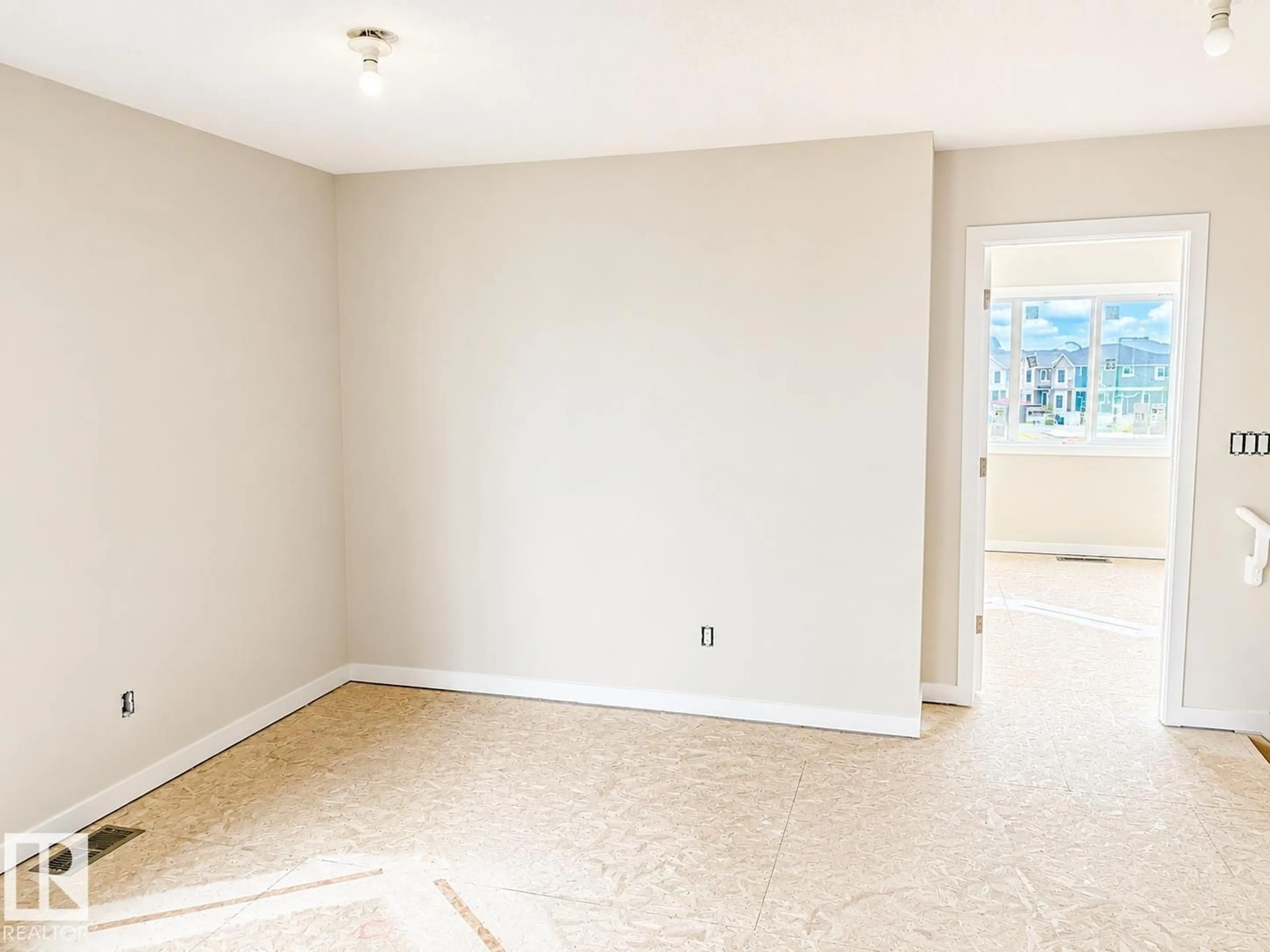 A pic of a room for 112 EDGEMONT WD, Edmonton Alberta T6M3K5