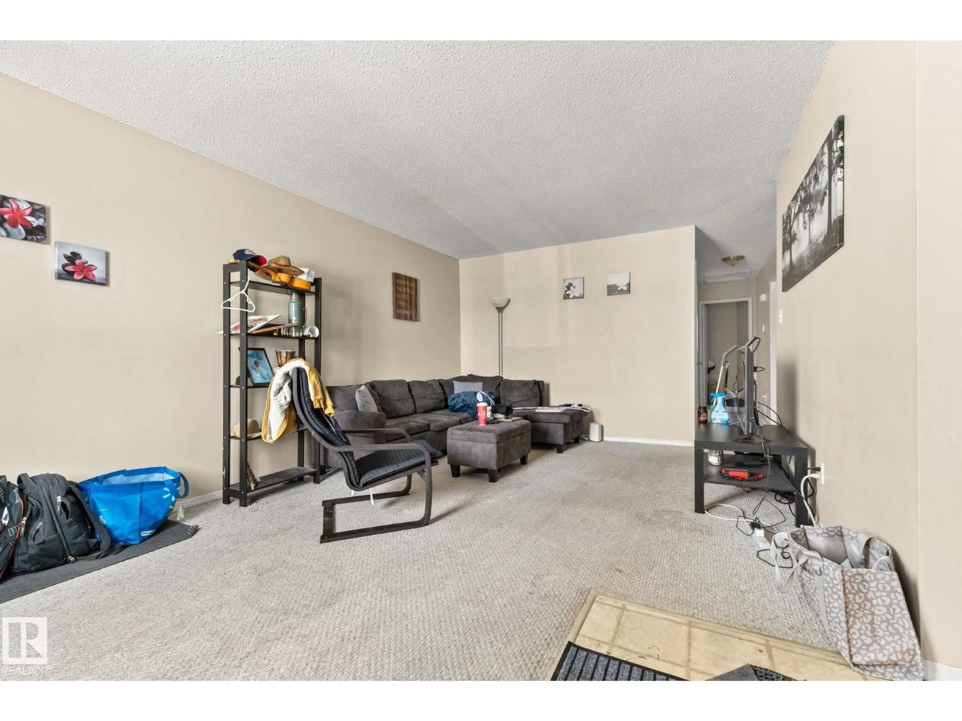 A pic of a room for 9905B 99 AV, Fort Saskatchewan Alberta T8L1R6