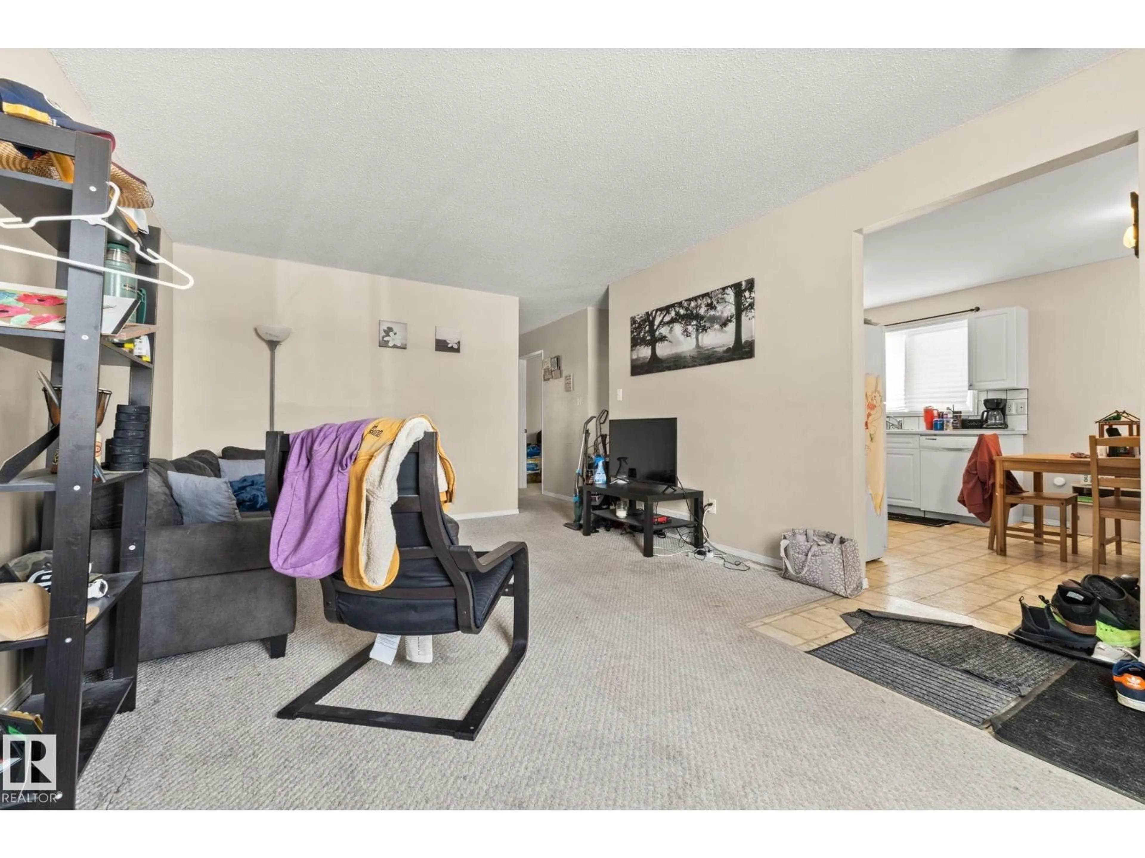 Unknown for 9905B 99 AV, Fort Saskatchewan Alberta T8L1R6