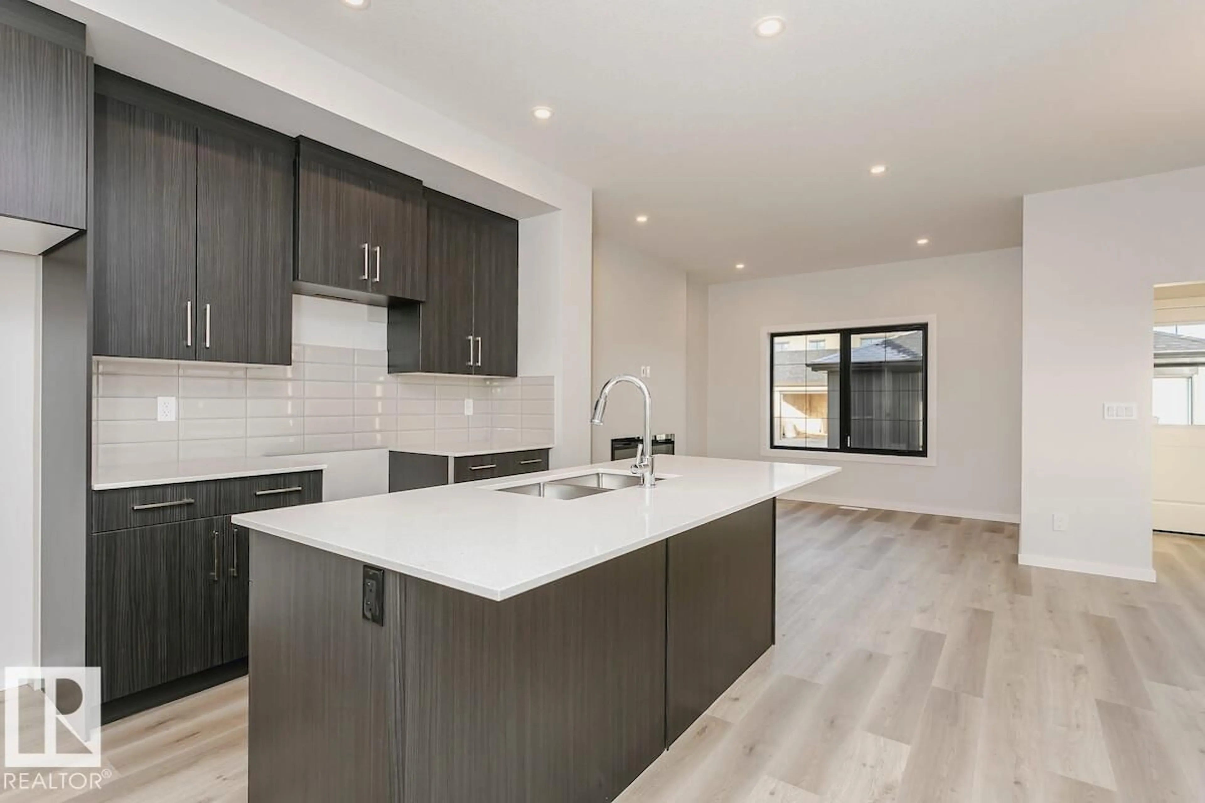 Open concept kitchen, unknown for 3 CLICHY CL, St. Albert Alberta T8T2E3