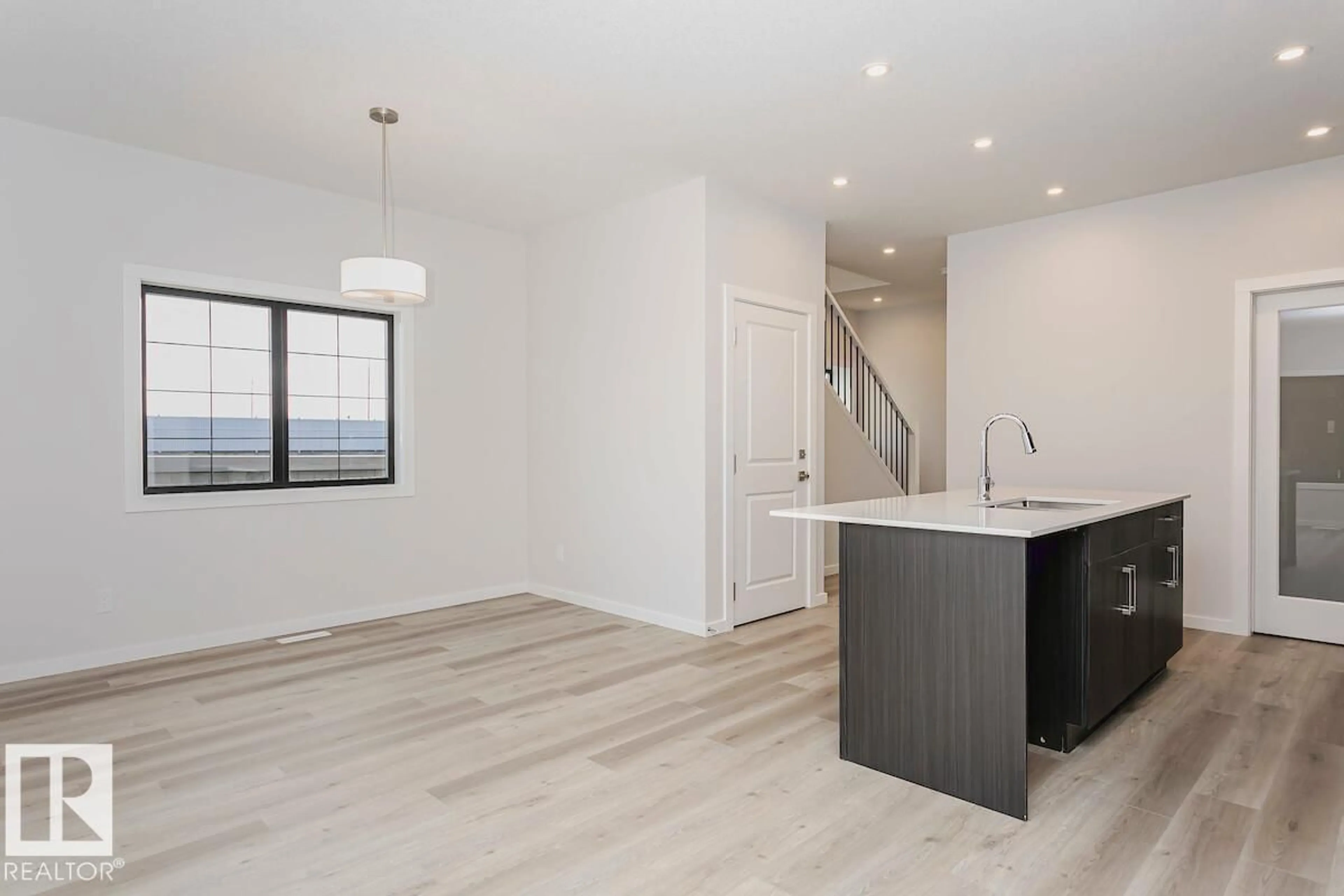 Open concept kitchen, unknown for 3 CLICHY CL, St. Albert Alberta T8T2E3