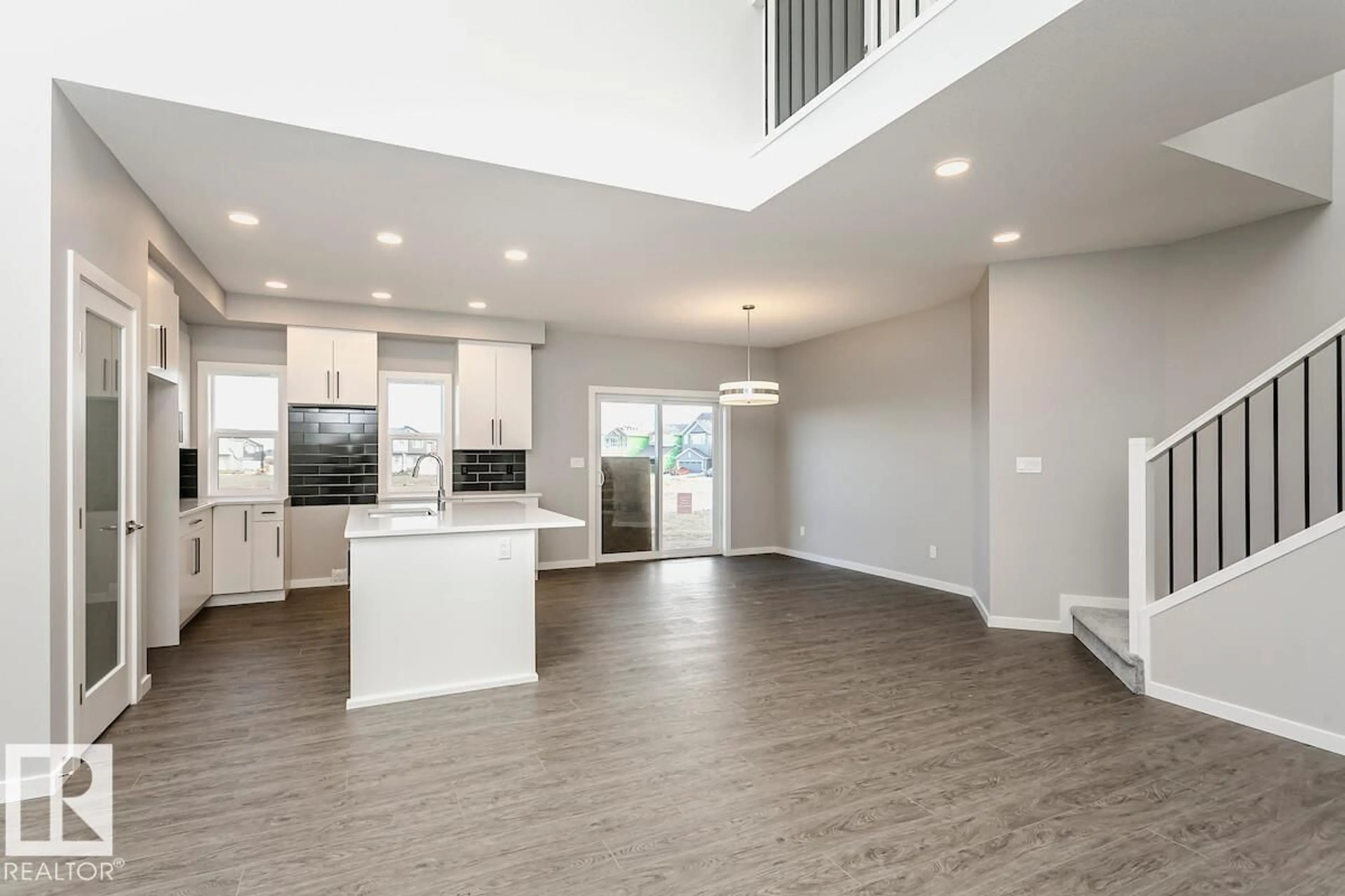 Open concept kitchen, unknown for 332 173 AV, Edmonton Alberta T5Y4G6