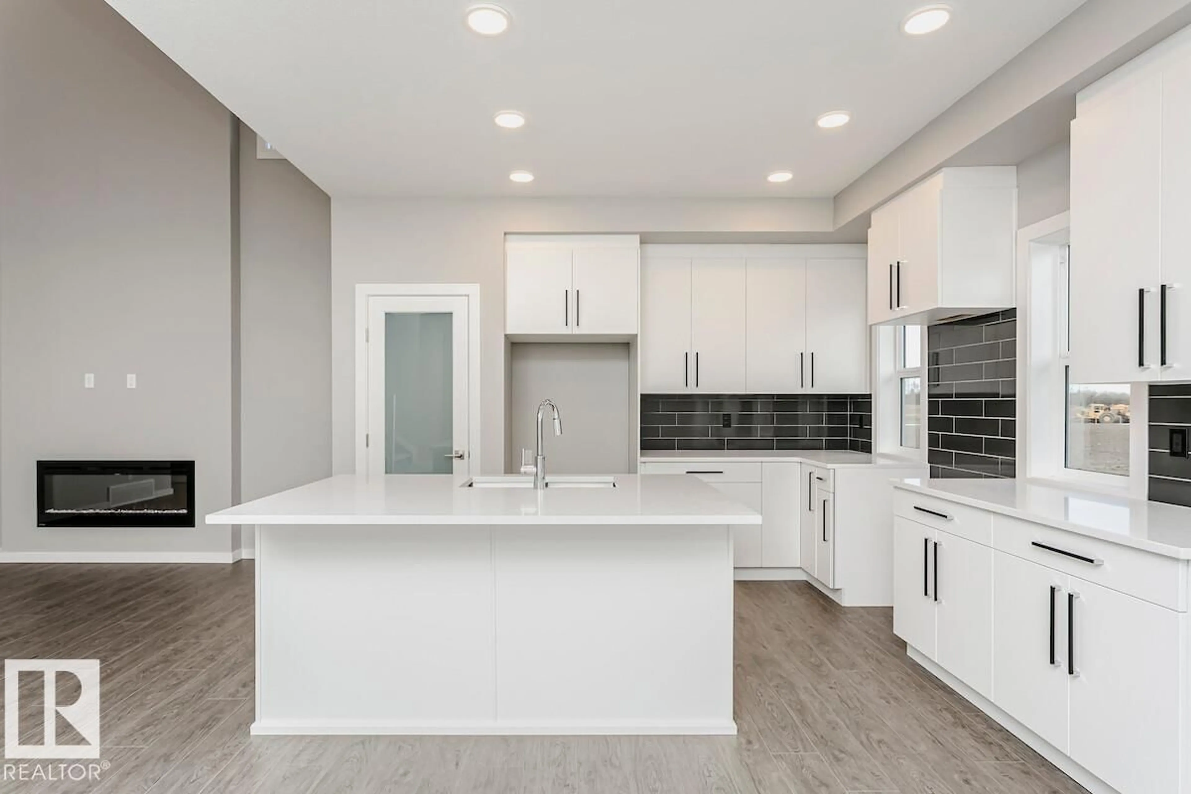 Open concept kitchen, unknown for 332 173 AV, Edmonton Alberta T5Y4G6