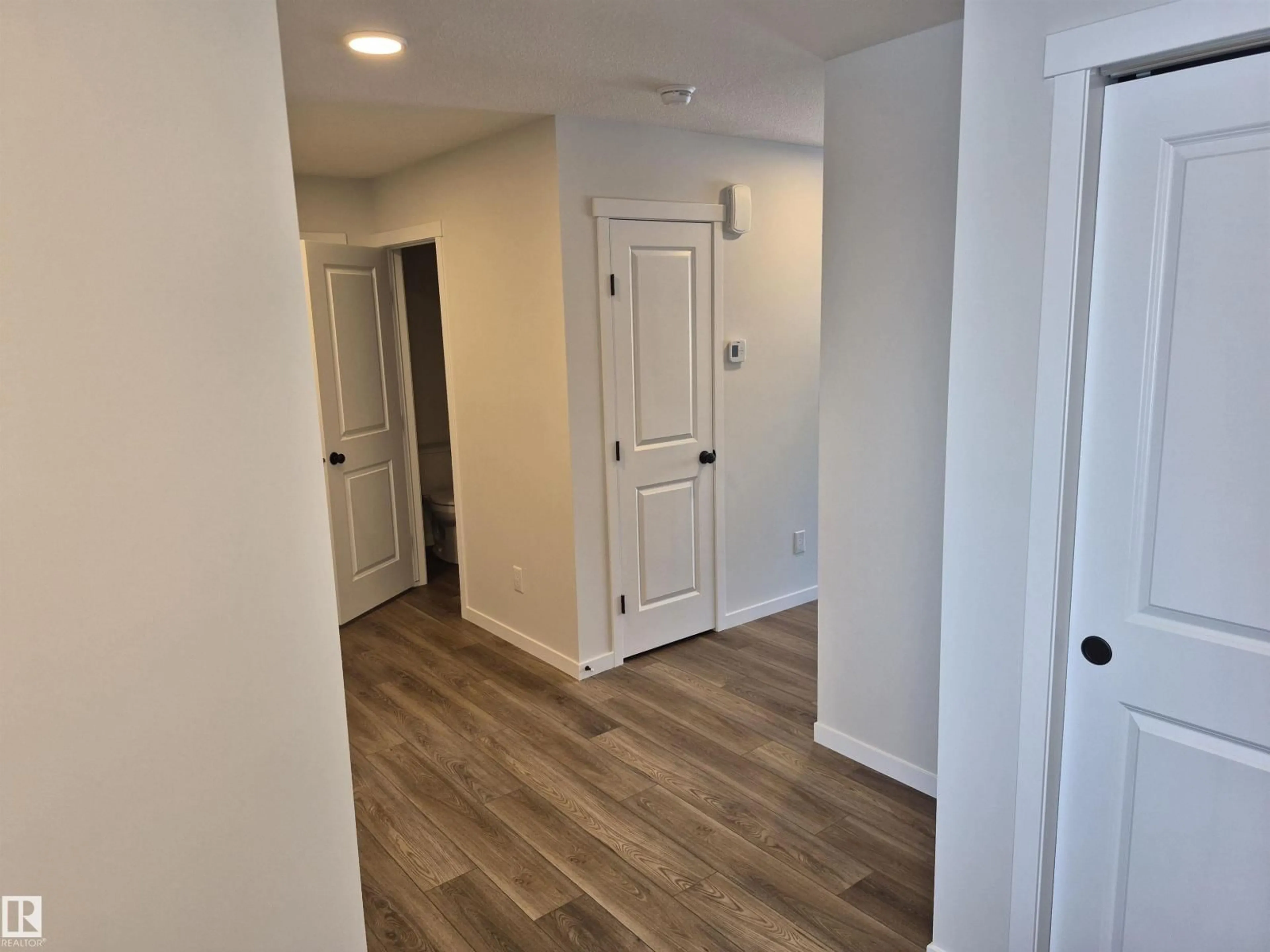 Unknown for 1184 SOUTH CREEK WD, Stony Plain Alberta T7Z0P5