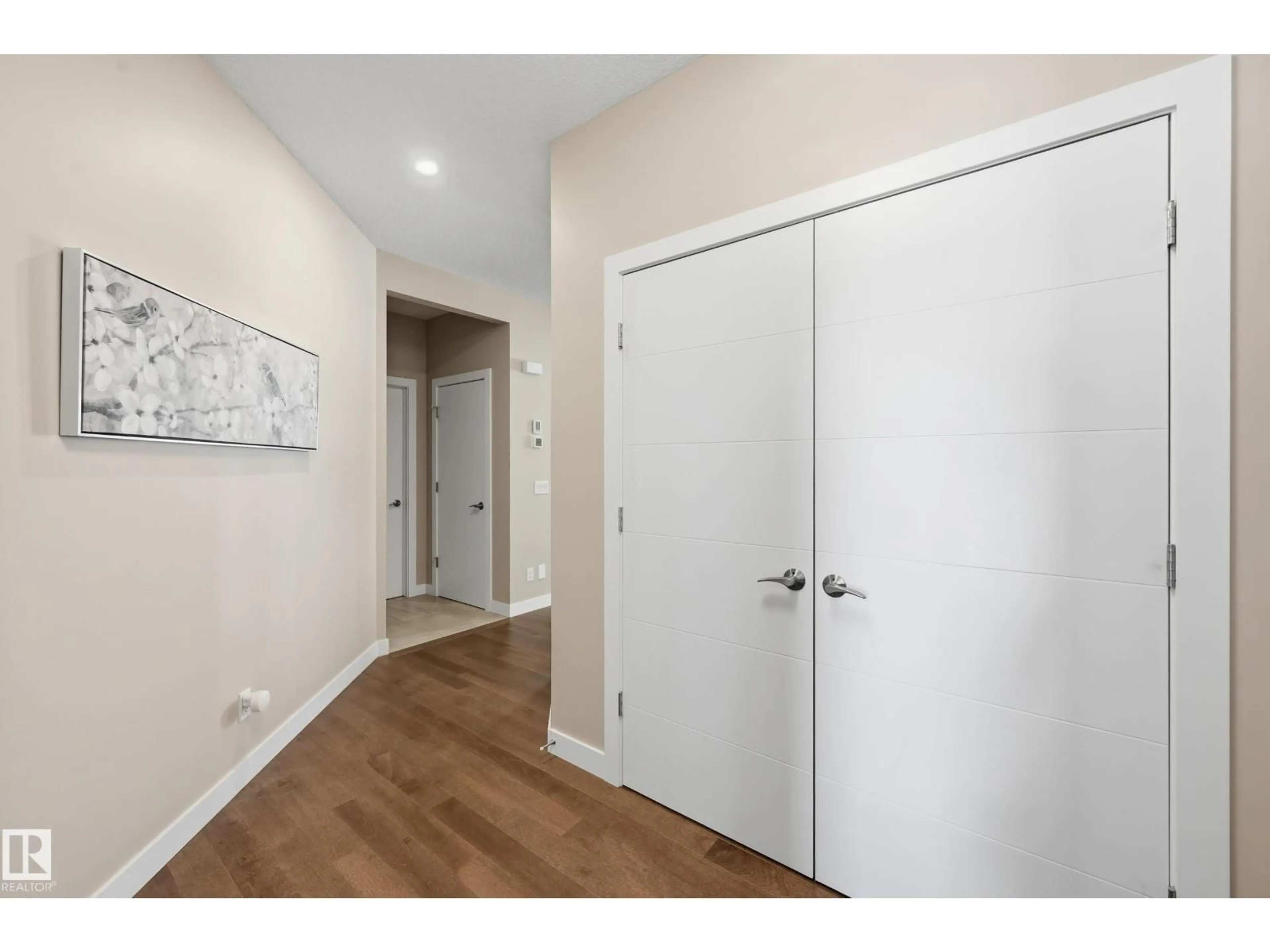 Indoor entryway for NW - 2604 202 ST, Edmonton Alberta T6M1K5