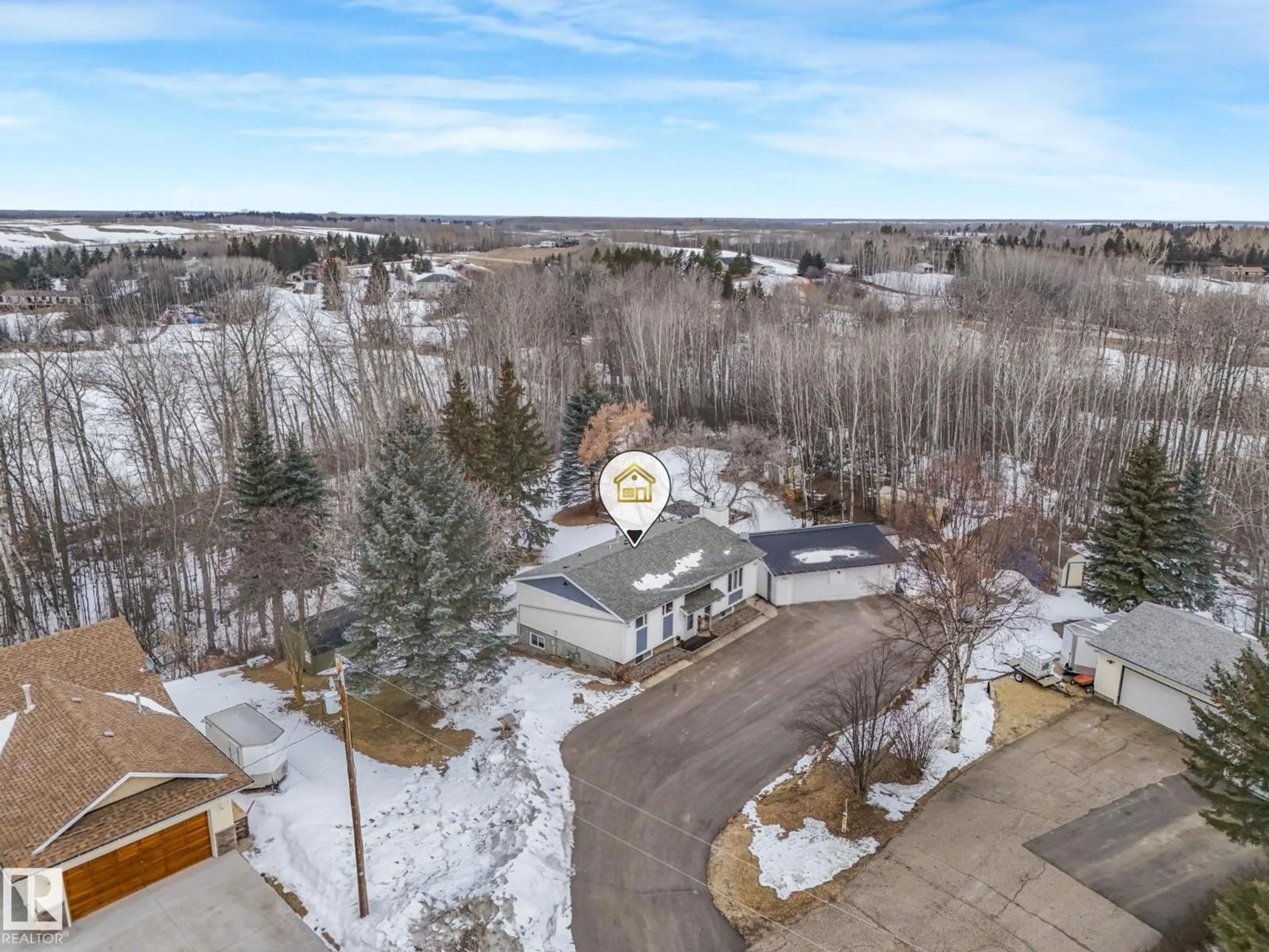 A pic from outside/outdoor area/front of a property/back of a property/a pic from drone, unknown for #24 - 2022 PARKLAND DR, Rural Parkland County Alberta T0E0H0