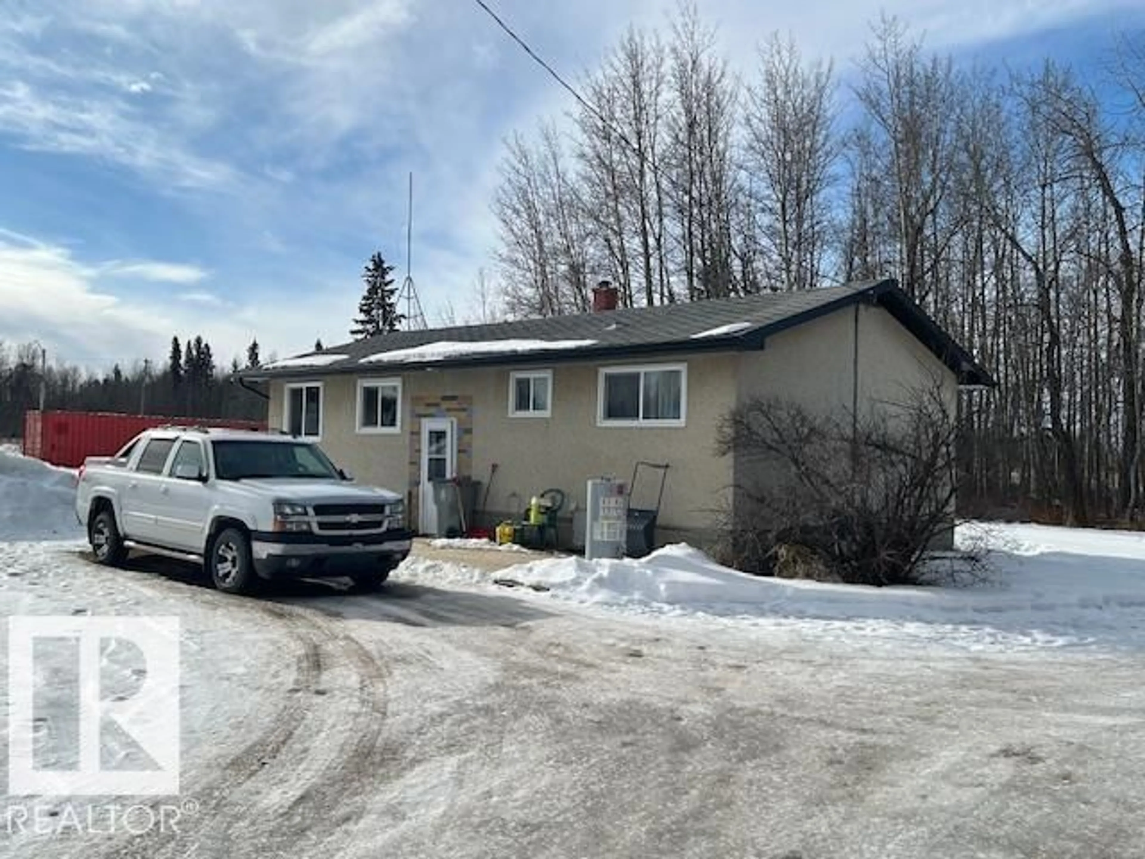 A pic from outside/outdoor area/front of a property/back of a property/a pic from drone, street for 5116 50 ST, Wildwood Alberta T0E2M0