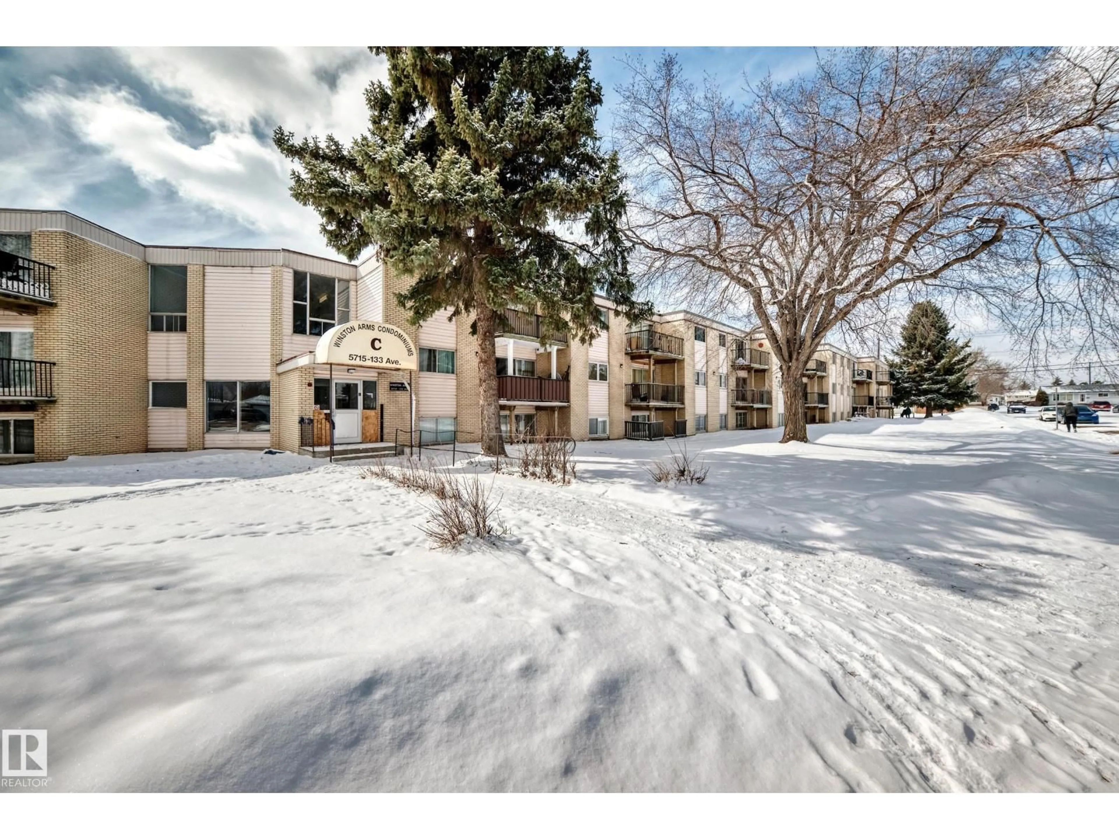 Unknown for 5C - 5715 133 AV, Edmonton Alberta T5A0K3