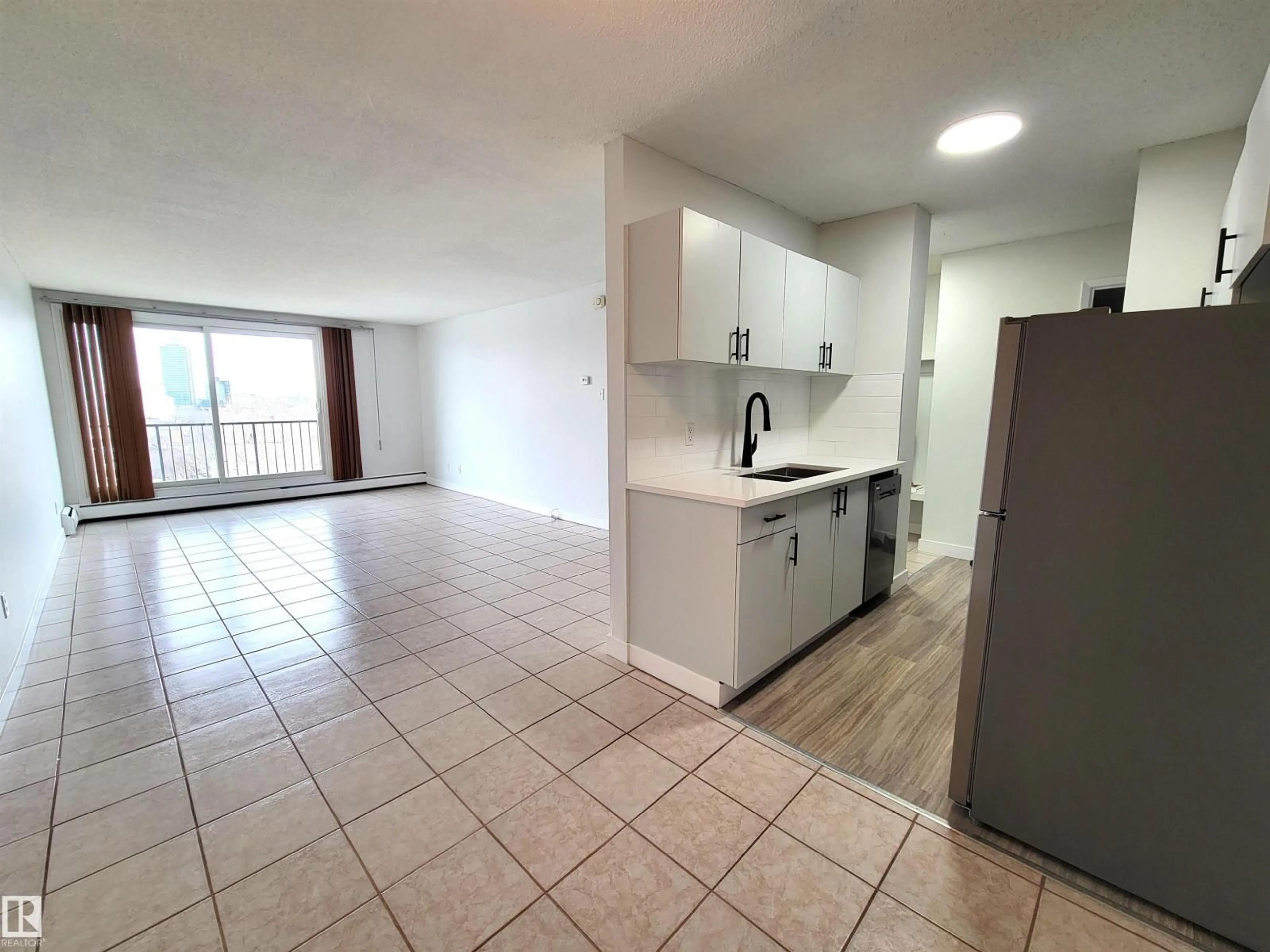 Unknown for #804 - 9028 JASPER AV, Edmonton Alberta T5H3Y6