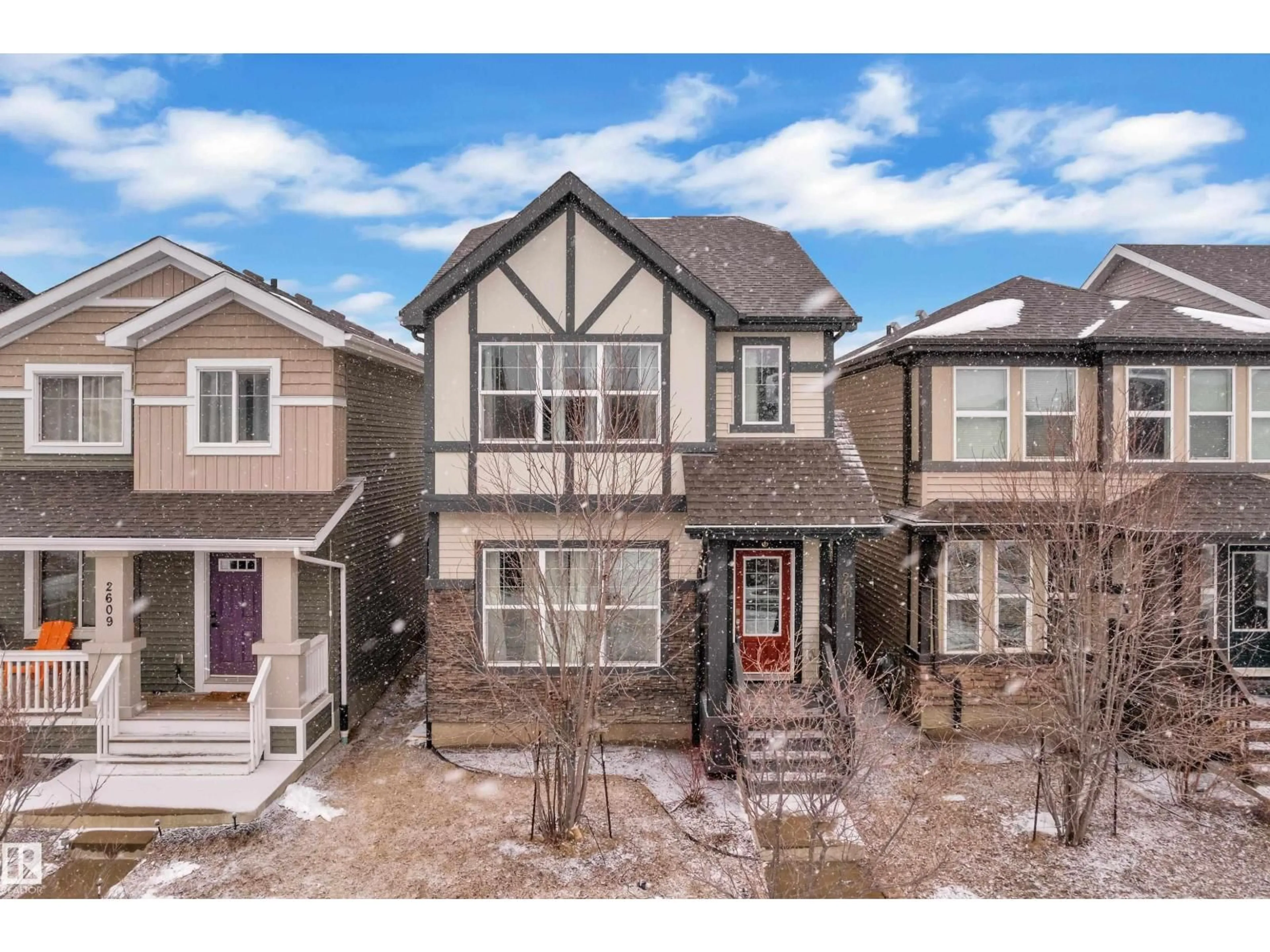 A pic from outside/outdoor area/front of a property/back of a property/a pic from drone, street for SW - 2611 PRICE CM, Edmonton Alberta T6W3P9